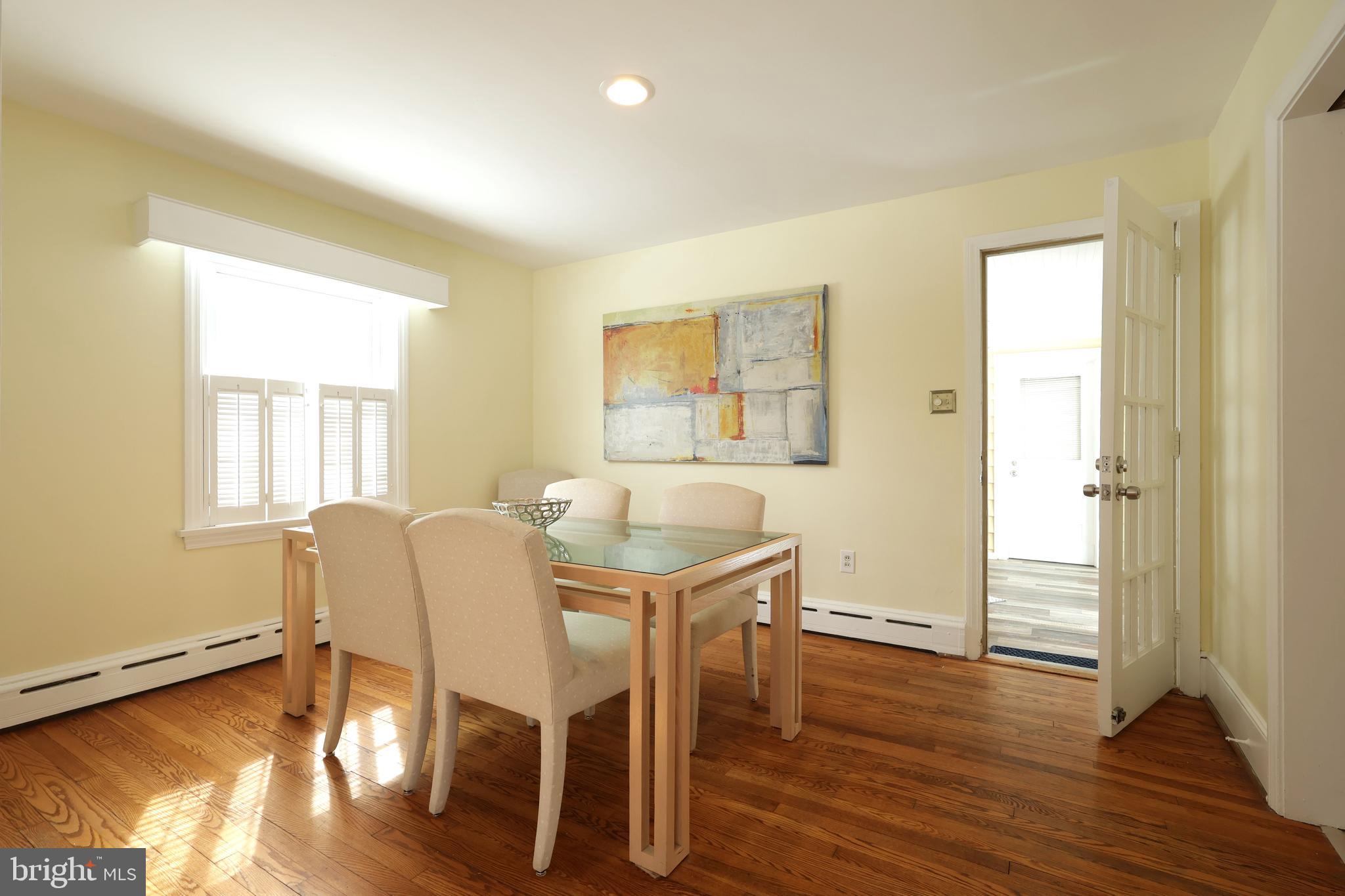 HOLMES-FOSTER - Residential