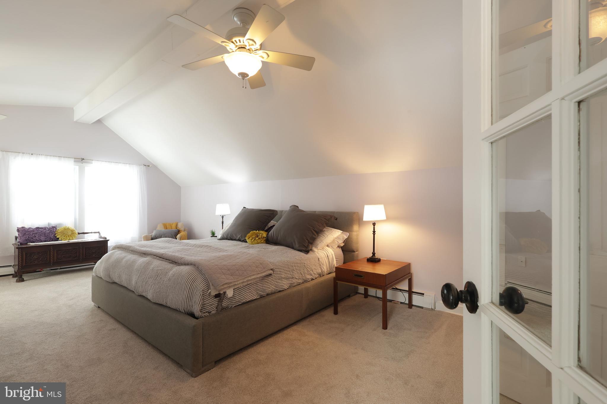 HOLMES-FOSTER - Residential