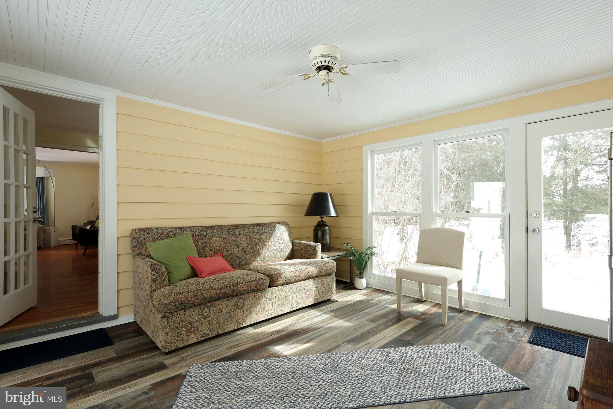 HOLMES-FOSTER - Residential