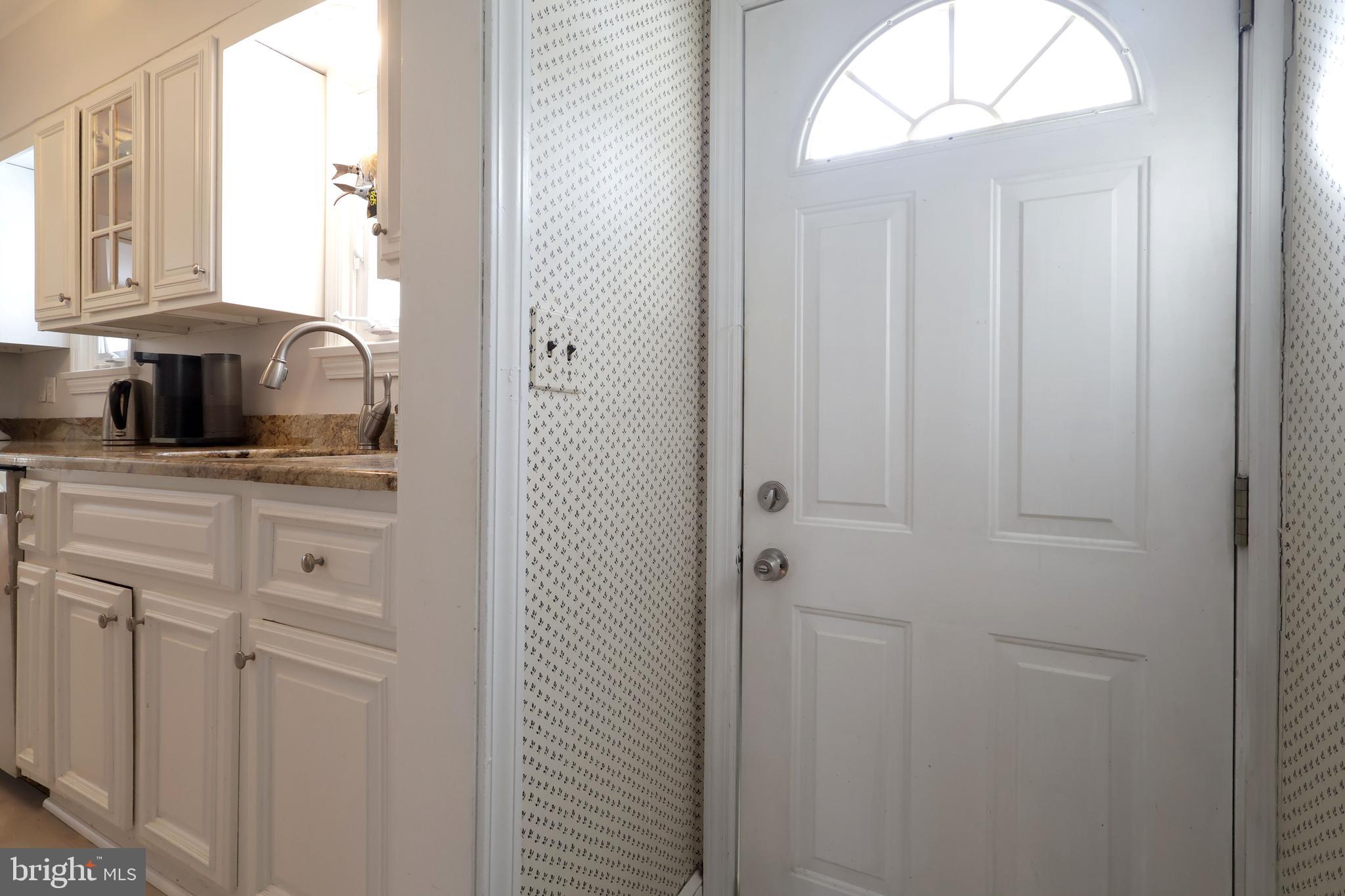 HOLMES-FOSTER - Residential