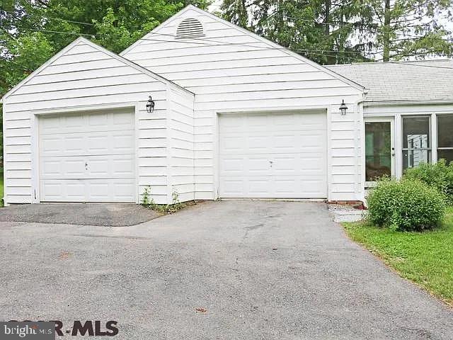 HOLMES-FOSTER - Residential