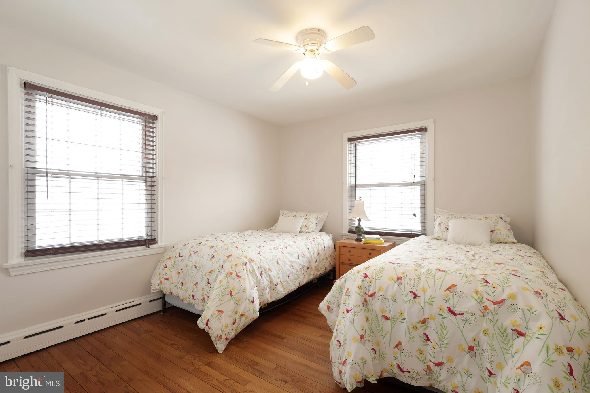 HOLMES-FOSTER - Residential