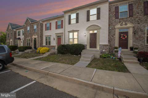 Townhouse For Sale - 11517 Accord Court<br/> FREDERICKSBURG, VA 22408