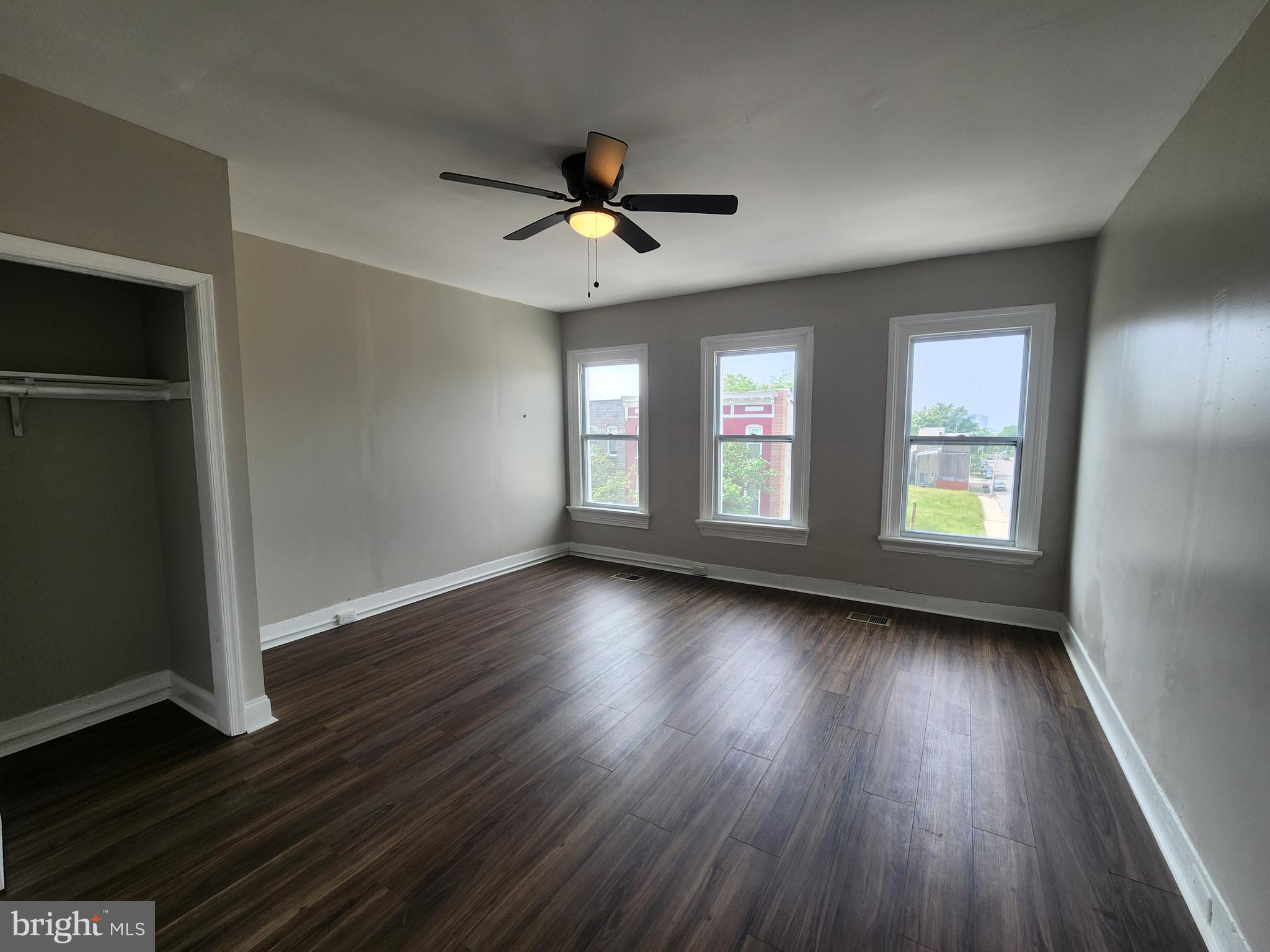 OLIVER - Residential