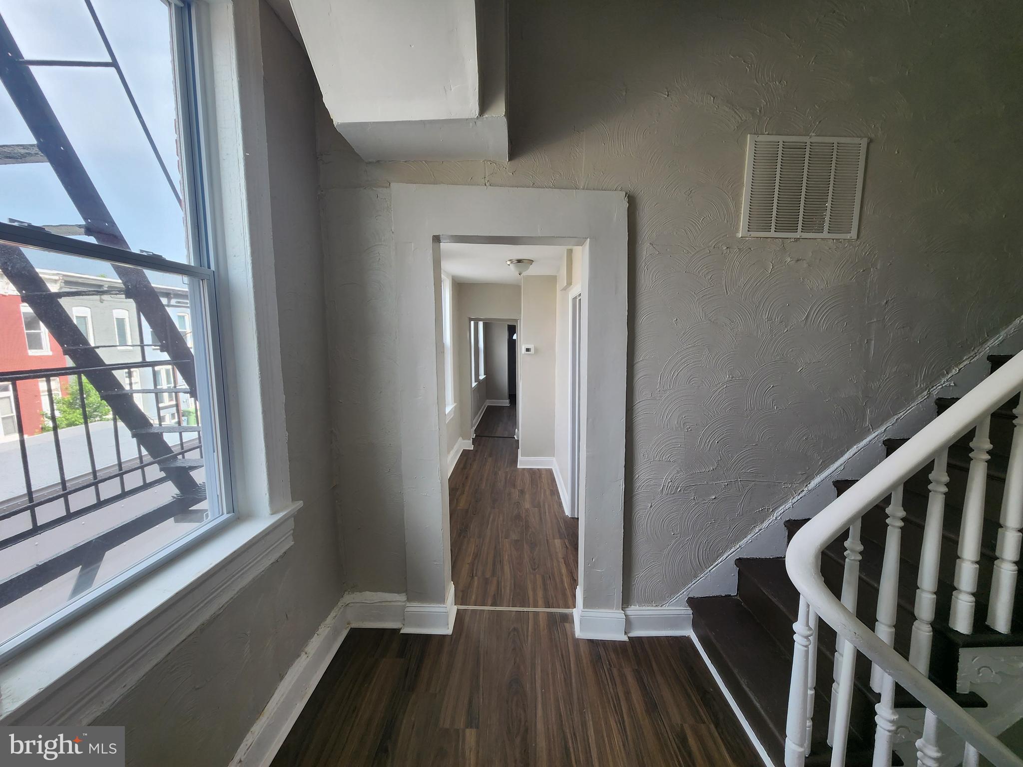 OLIVER - Residential