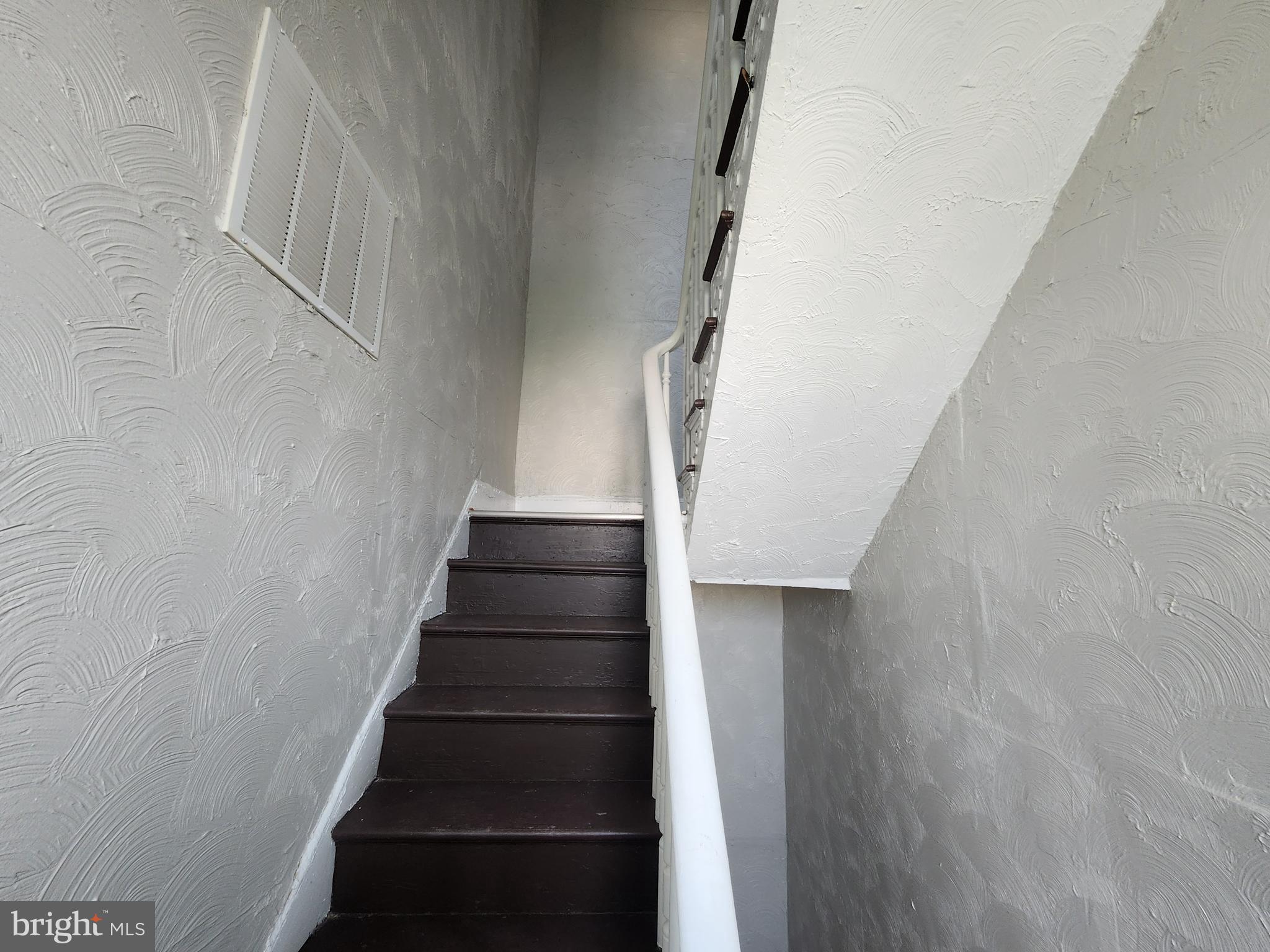 OLIVER - Residential