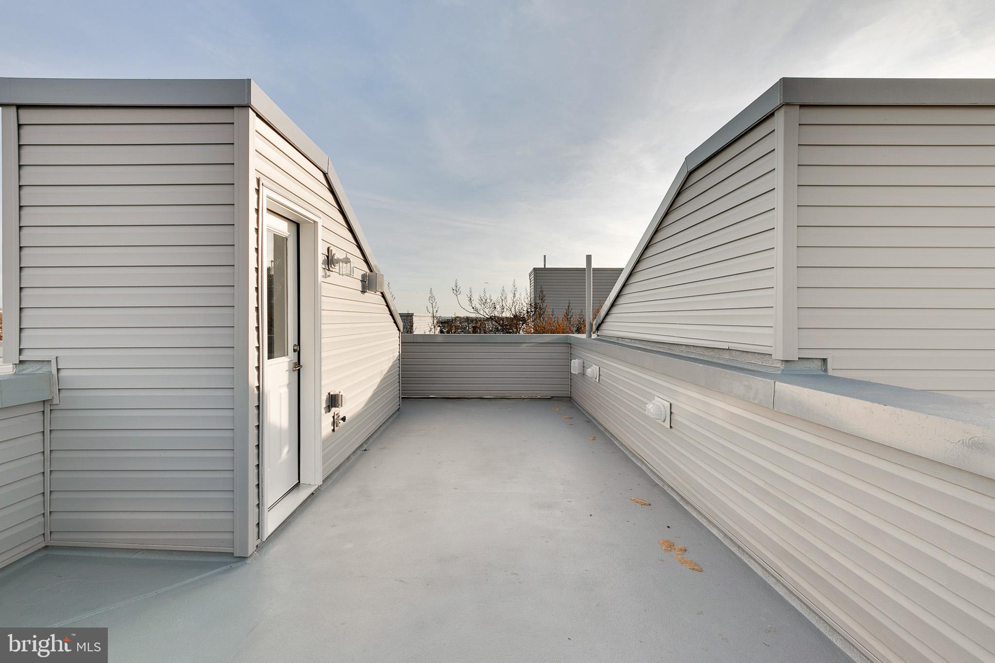 LOWER MOYAMENSING - Residential