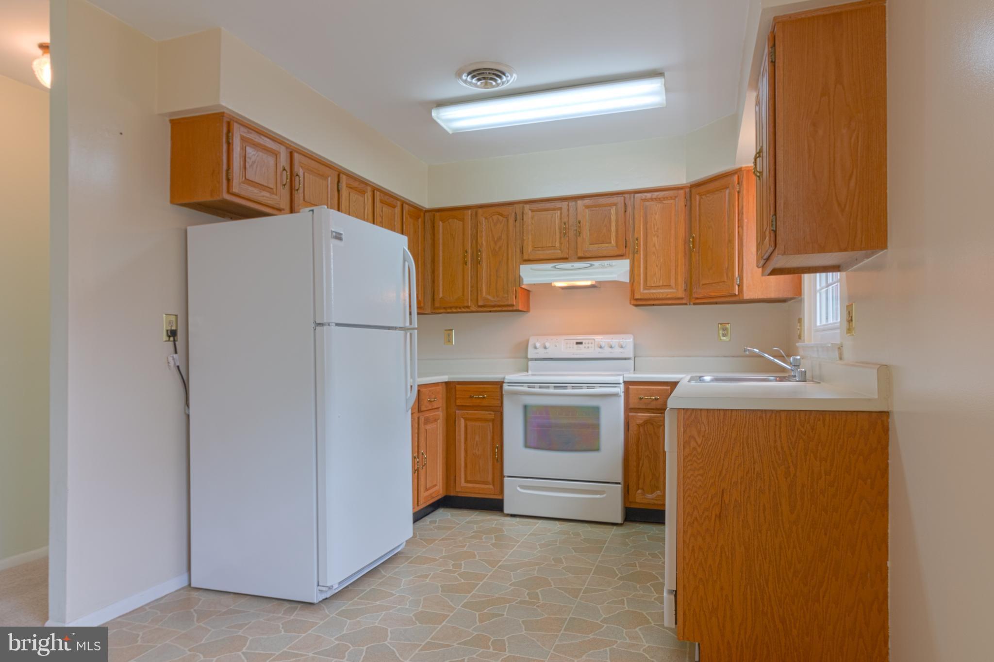 CRESTWOOD VILLAGE - Residential