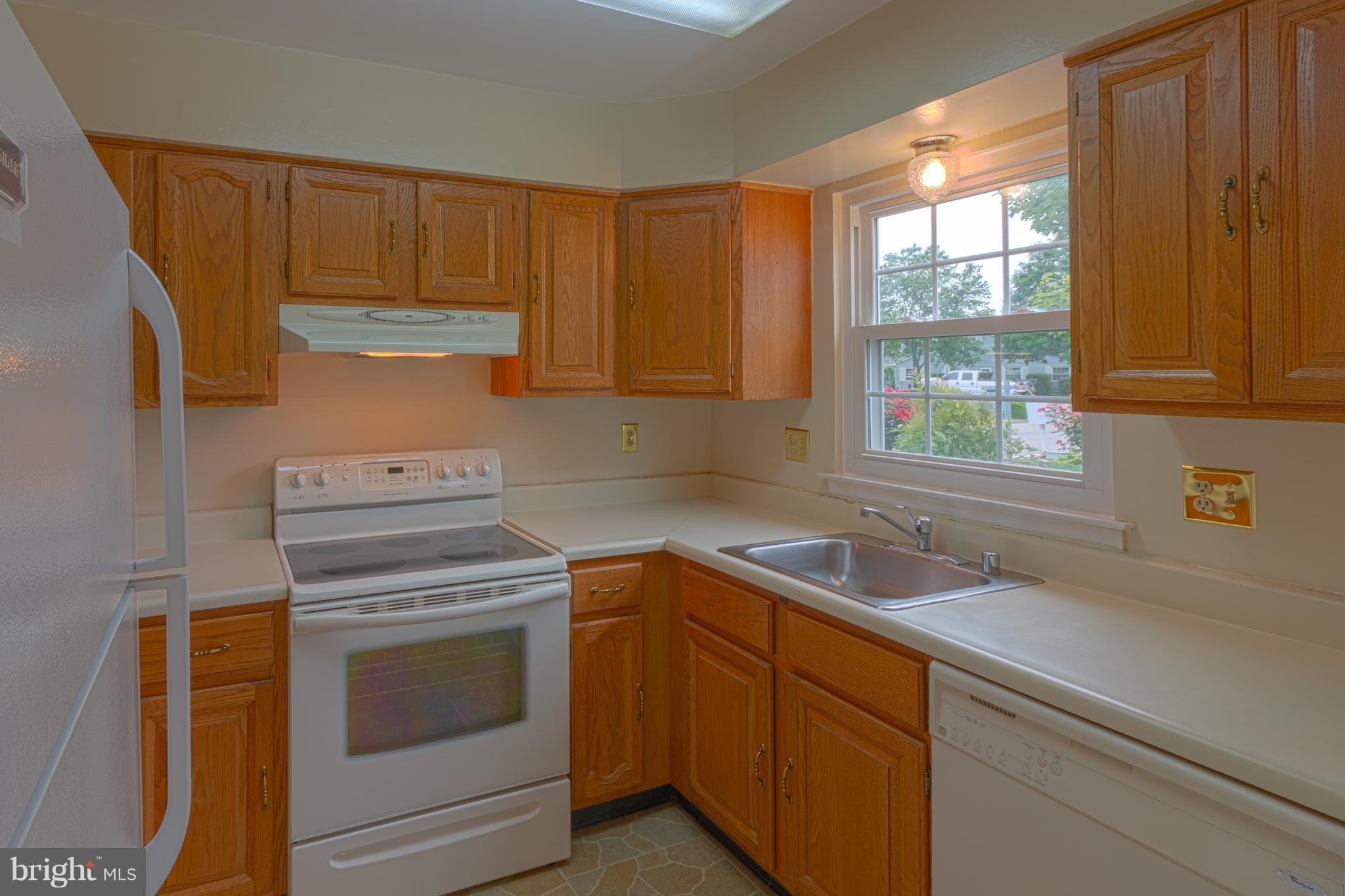 CRESTWOOD VILLAGE - Residential