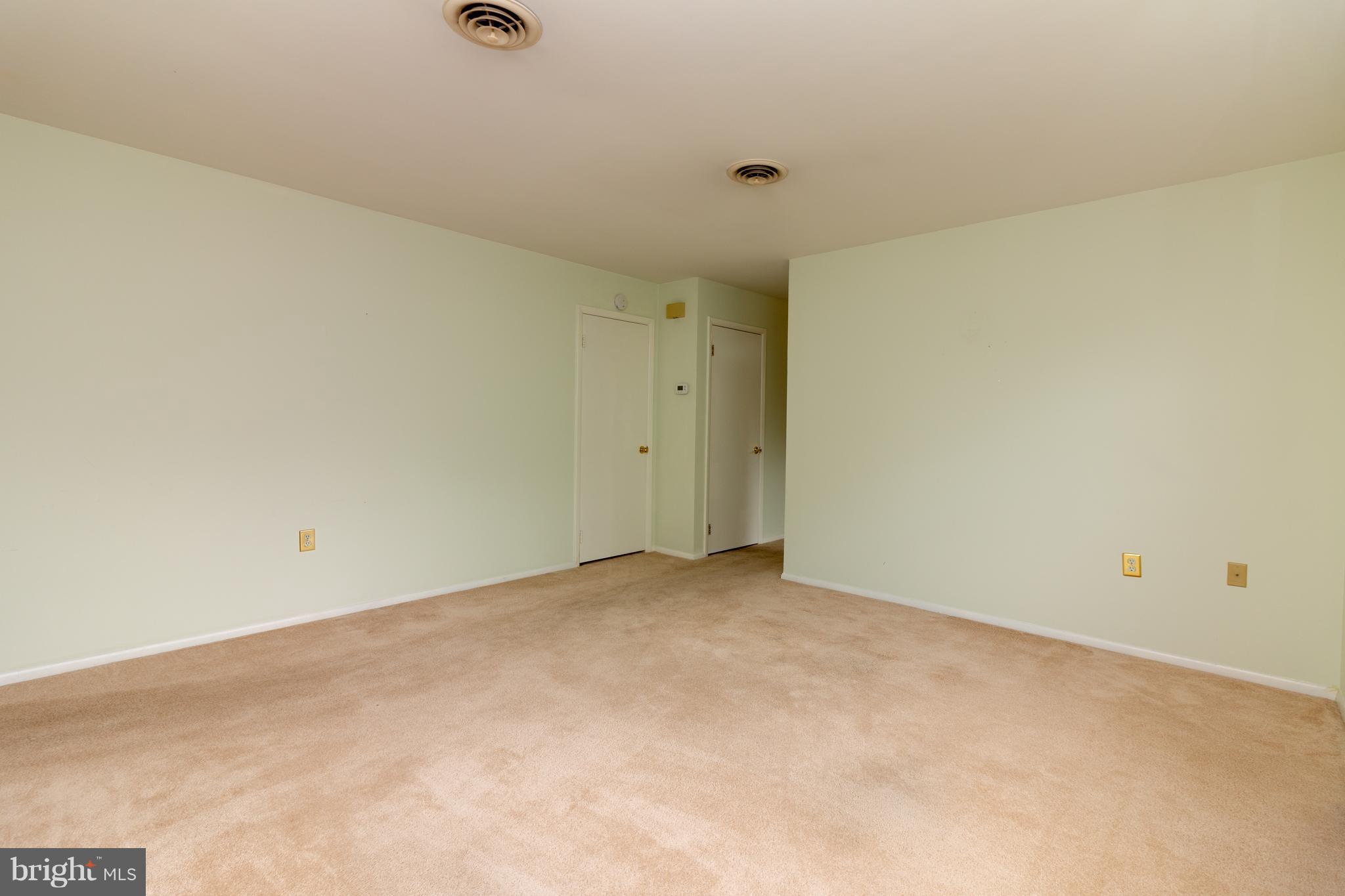 CRESTWOOD VILLAGE - Residential