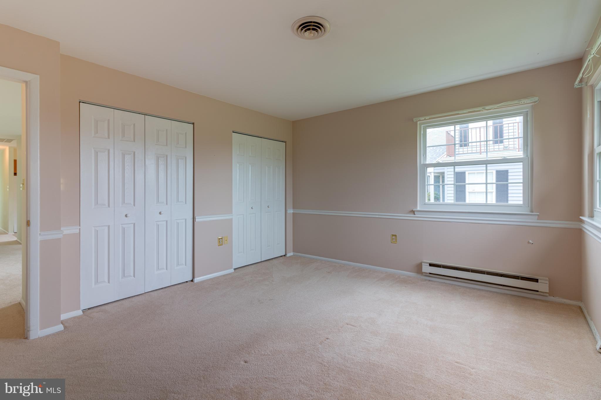 CRESTWOOD VILLAGE - Residential