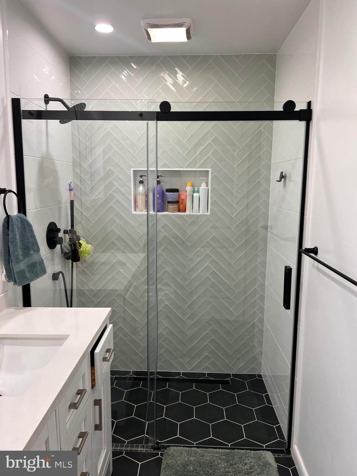 LONG REACH FARMS - Residential Lease