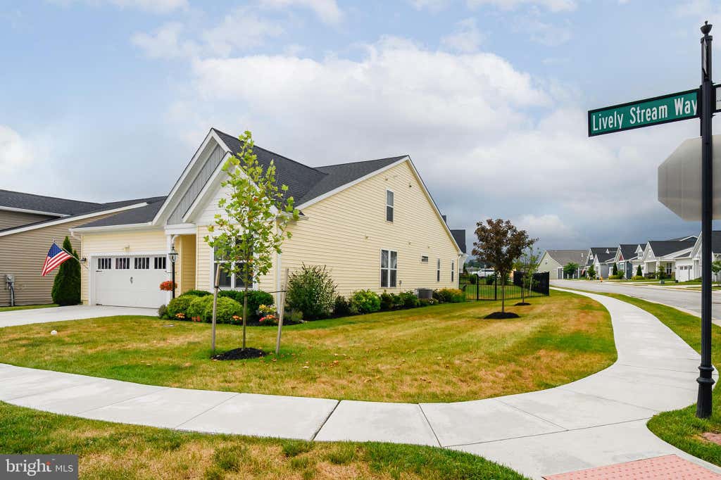 Photo of 185 Lively Stream Way, GETTYSBURG, PA 17325 (MLS # PAAD2024440)