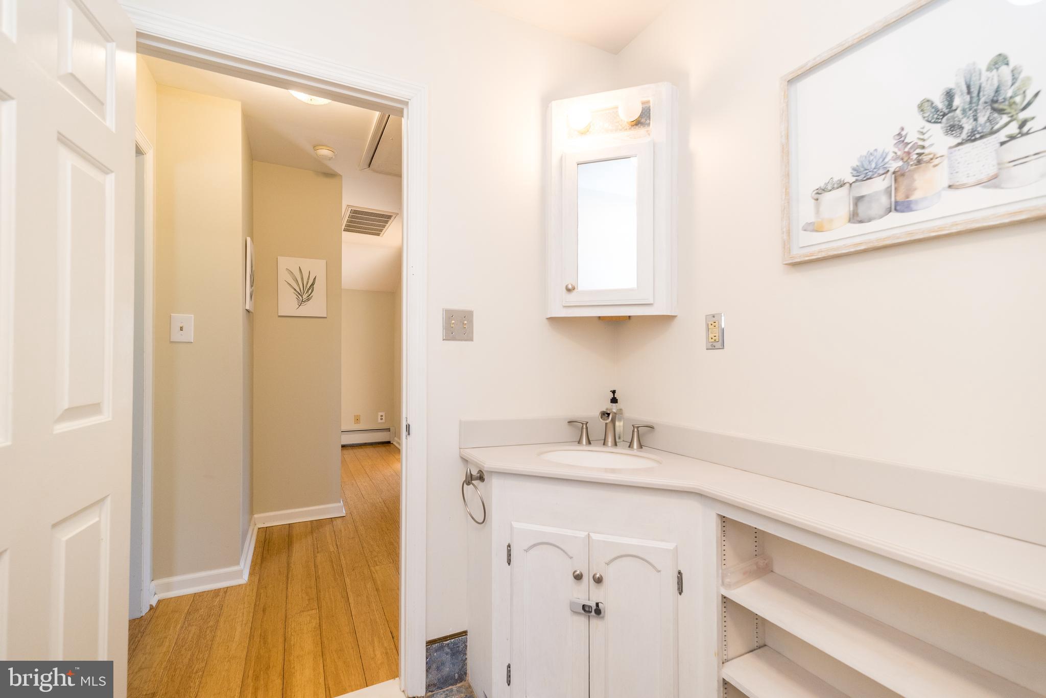 STONY CREEK - Residential