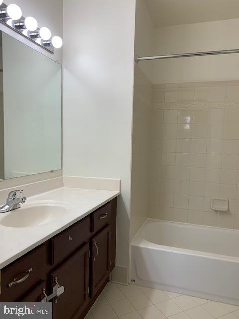 WILLIAMSBURG VILLAGE - Residential Lease