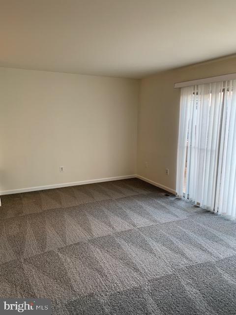 WILLIAMSBURG VILLAGE - Residential Lease