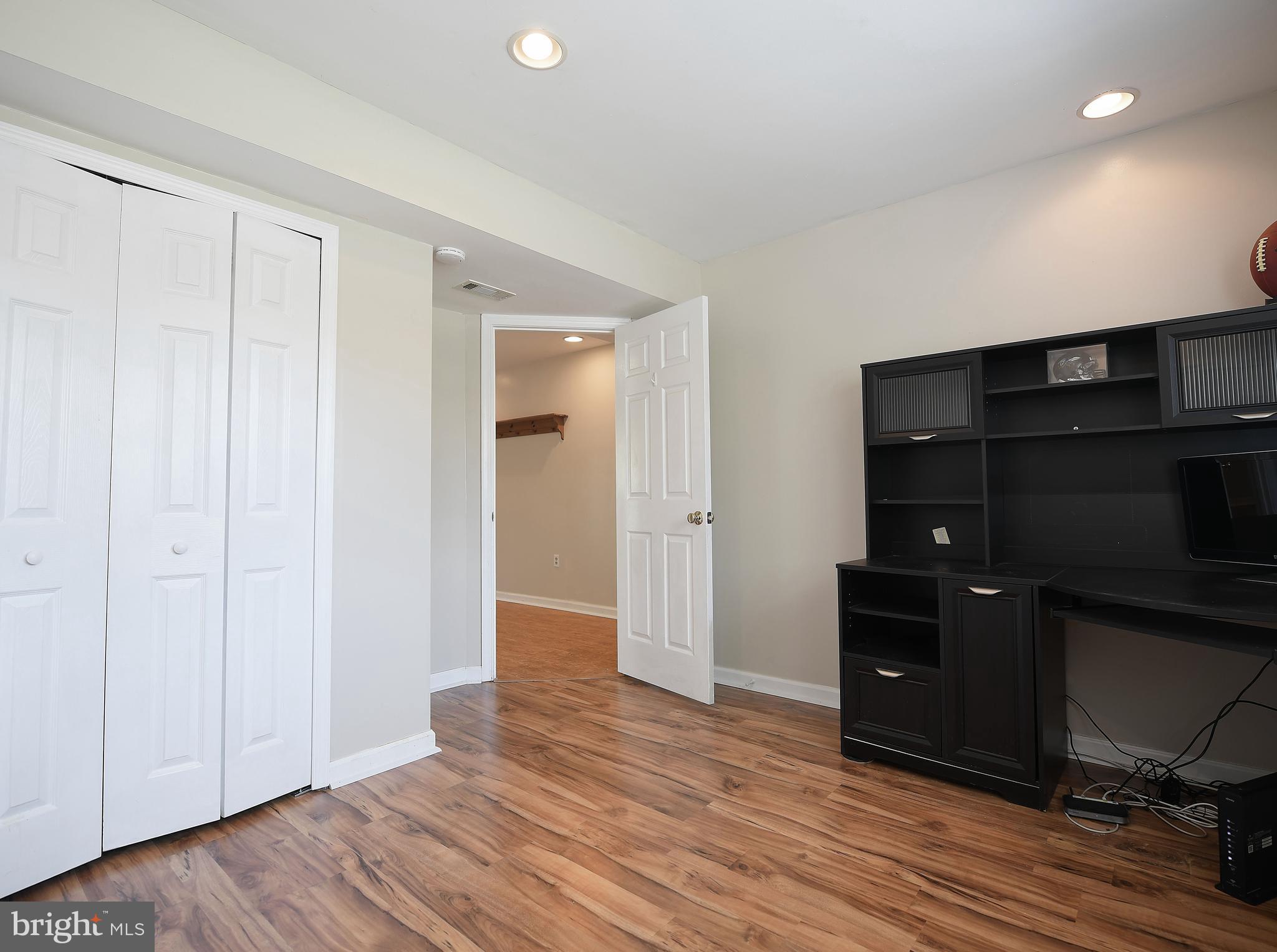 SENECA HARBOR - Residential