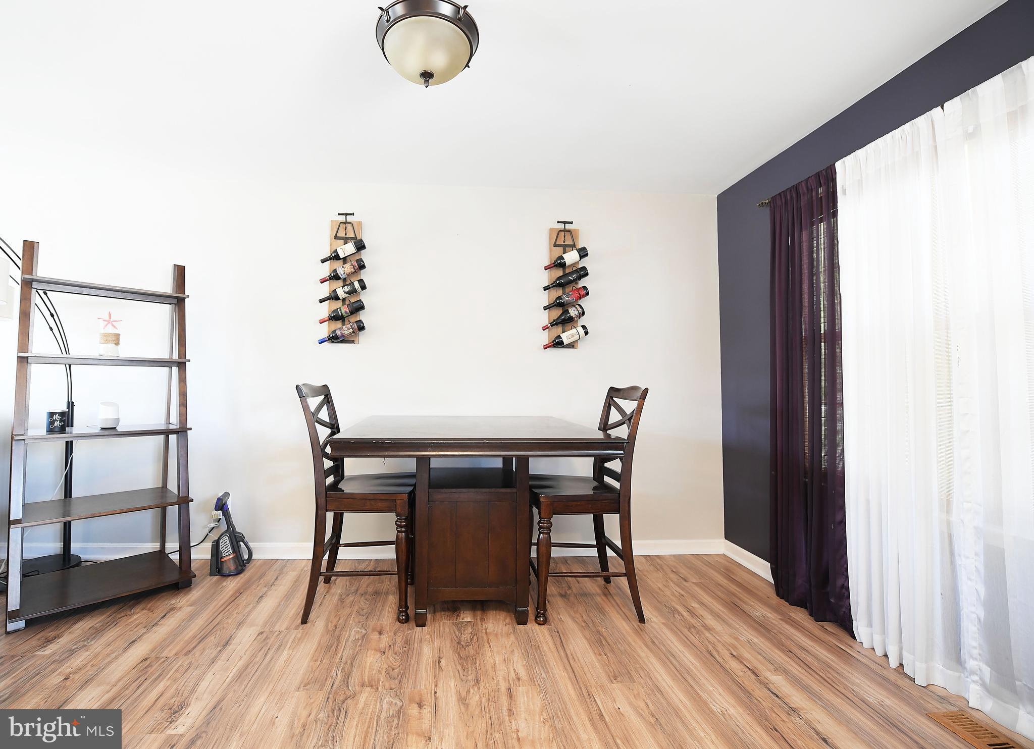 SENECA HARBOR - Residential