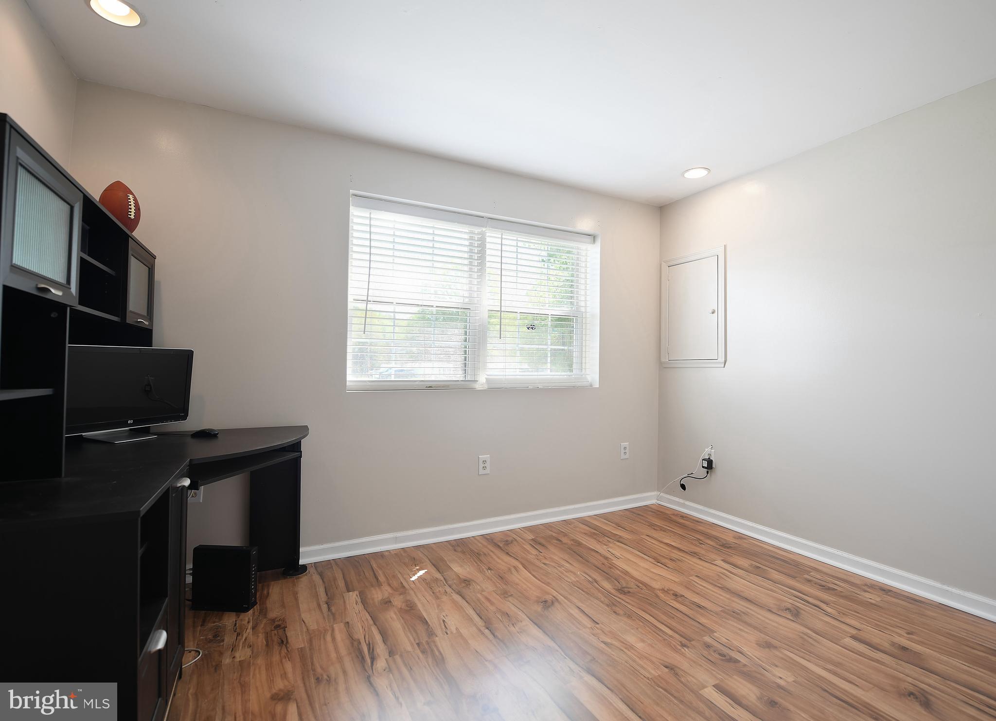 SENECA HARBOR - Residential