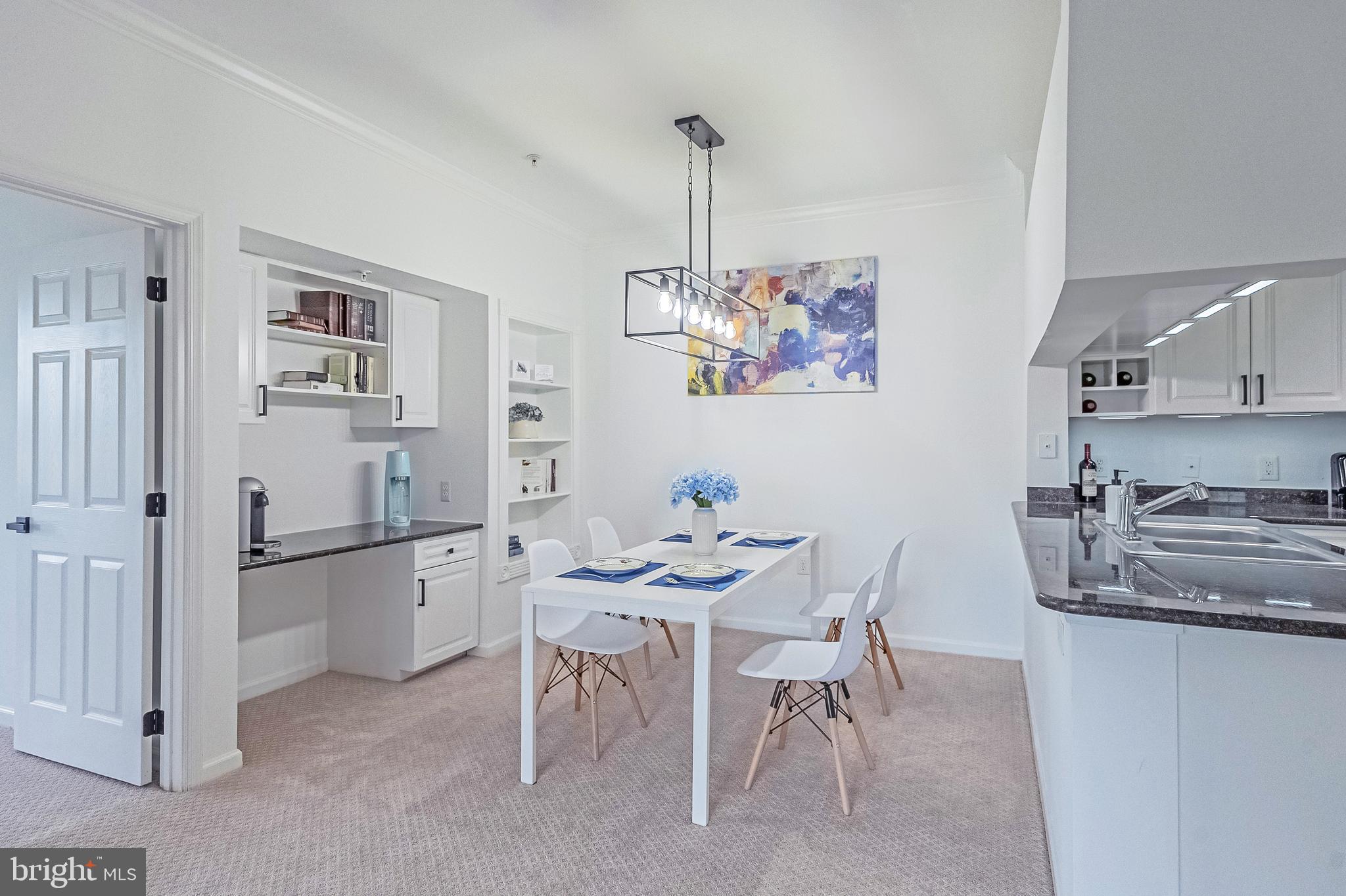 4415 WEATHERINGTON LANE 401