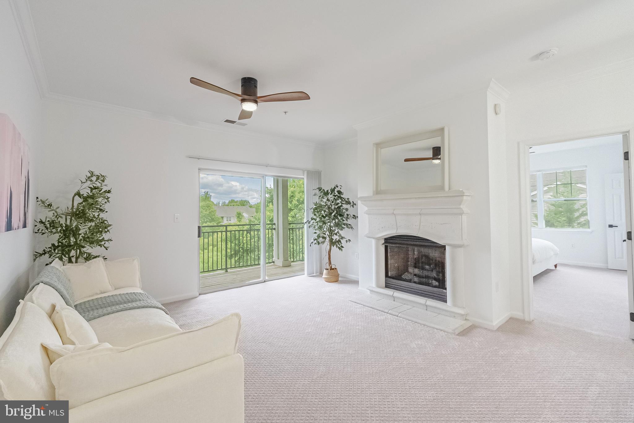 4415 WEATHERINGTON LANE 401
