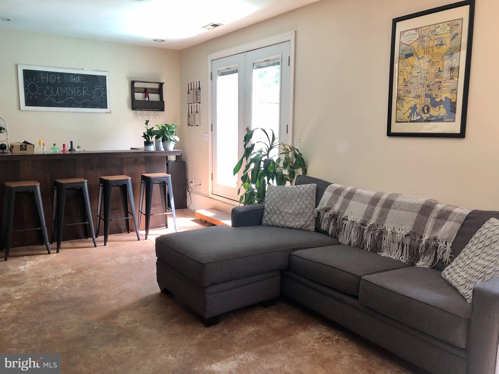 FEDERAL HILL HISTORIC DISTRICT - Residential Lease