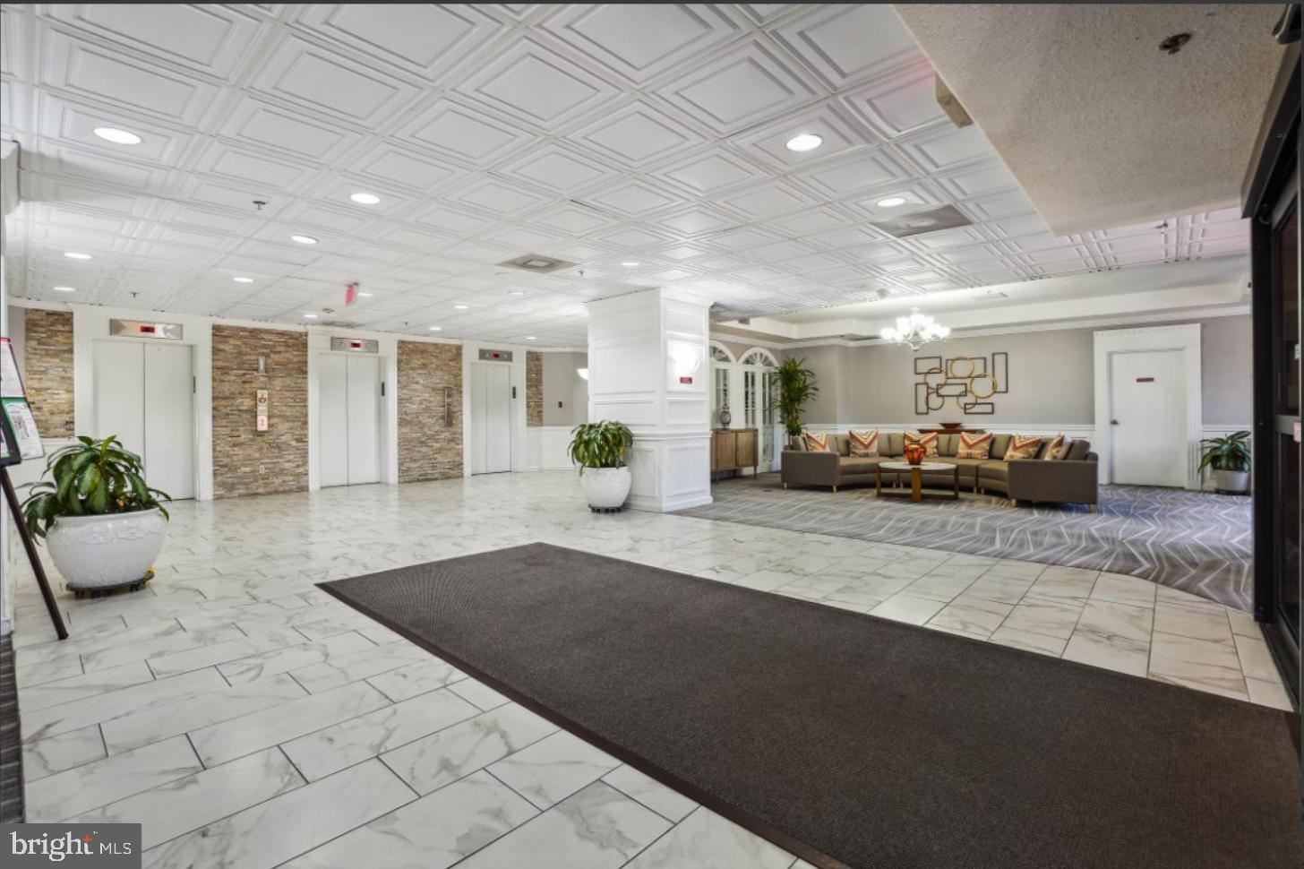 FAIRWAYS NORTH - Residential