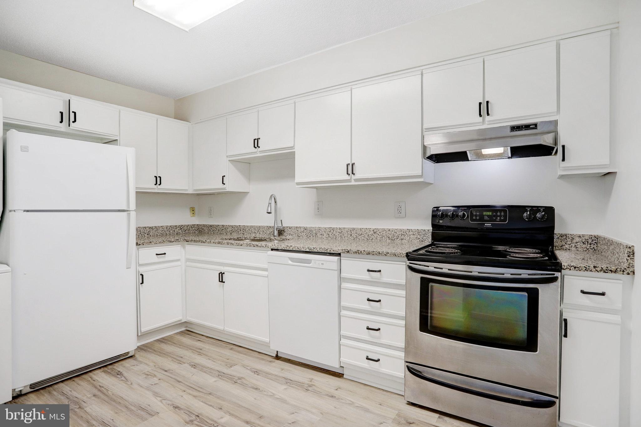 FAIRWAYS NORTH - Residential