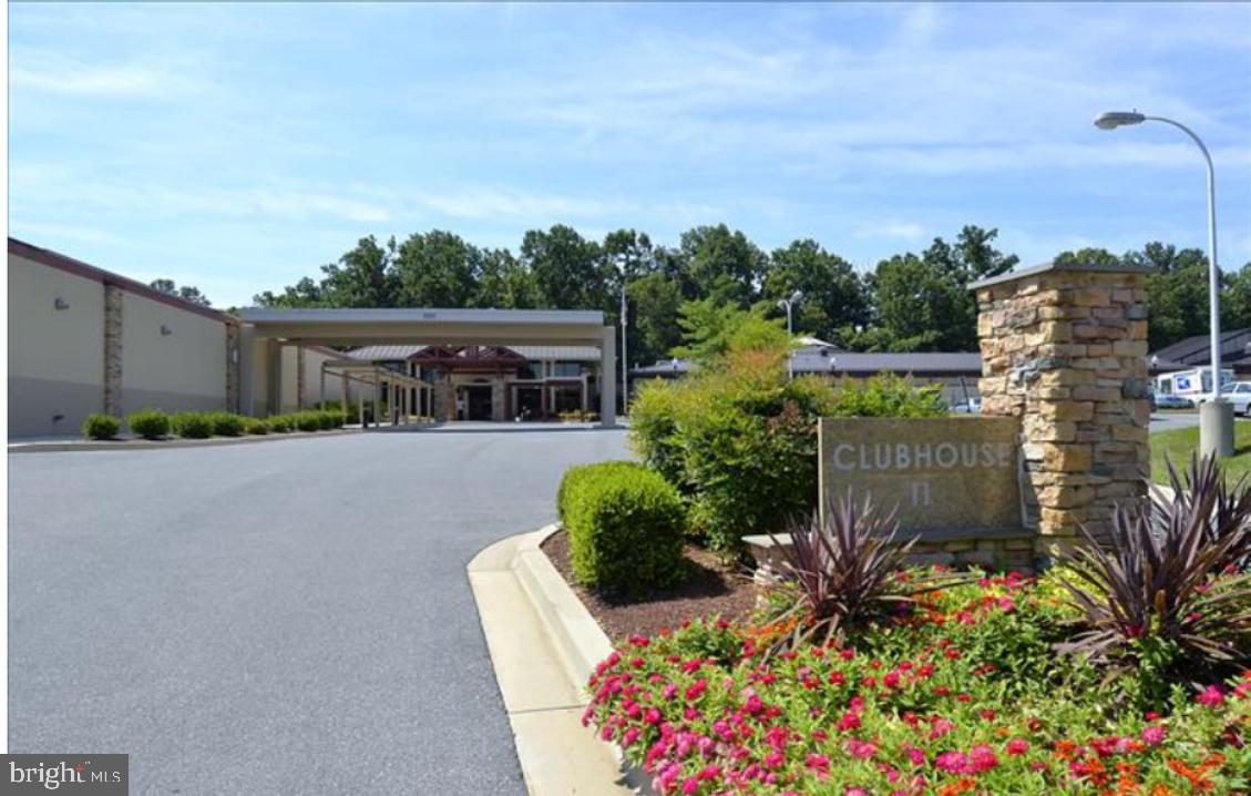 FAIRWAYS NORTH - Residential