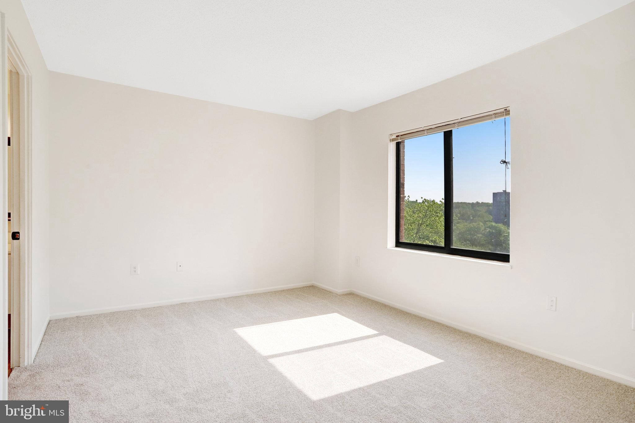 FAIRWAYS NORTH - Residential