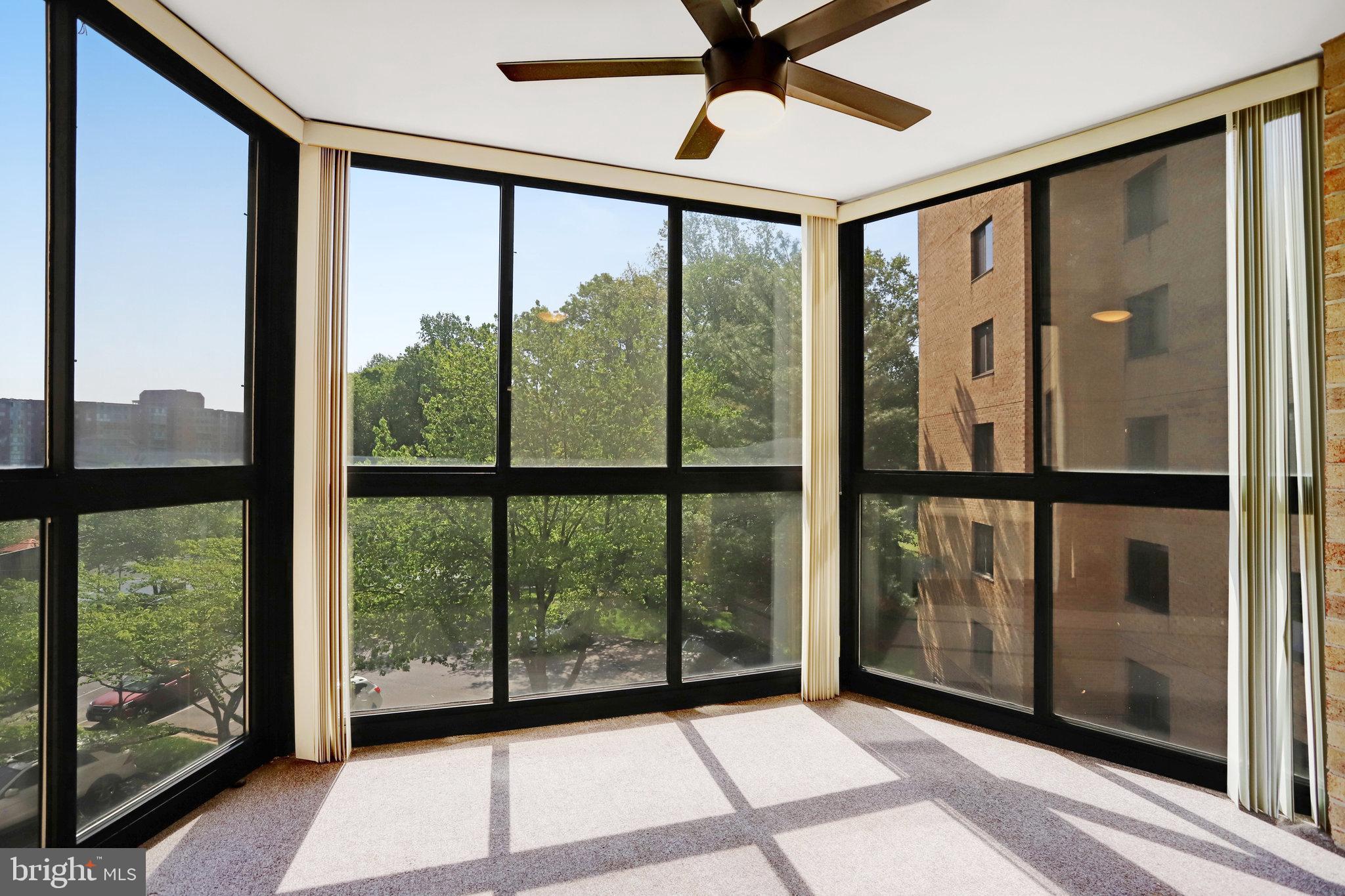 FAIRWAYS NORTH - Residential