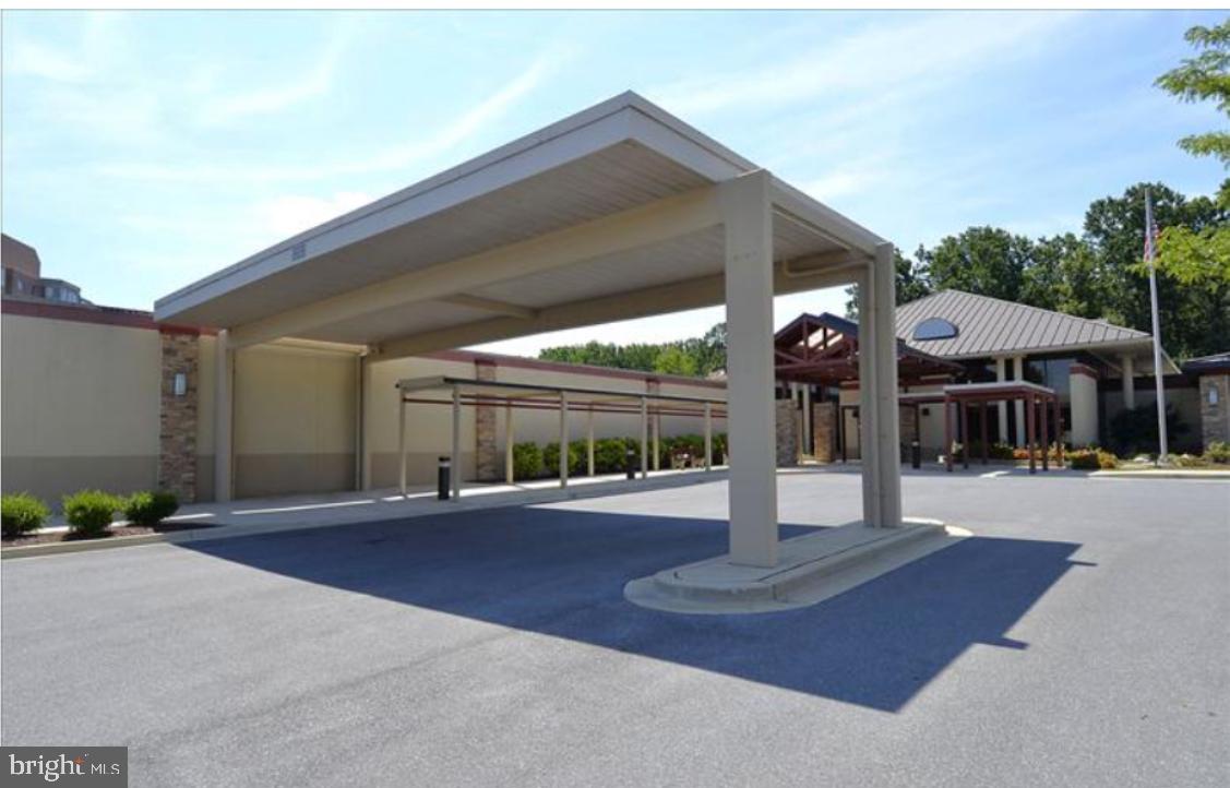 FAIRWAYS NORTH - Residential