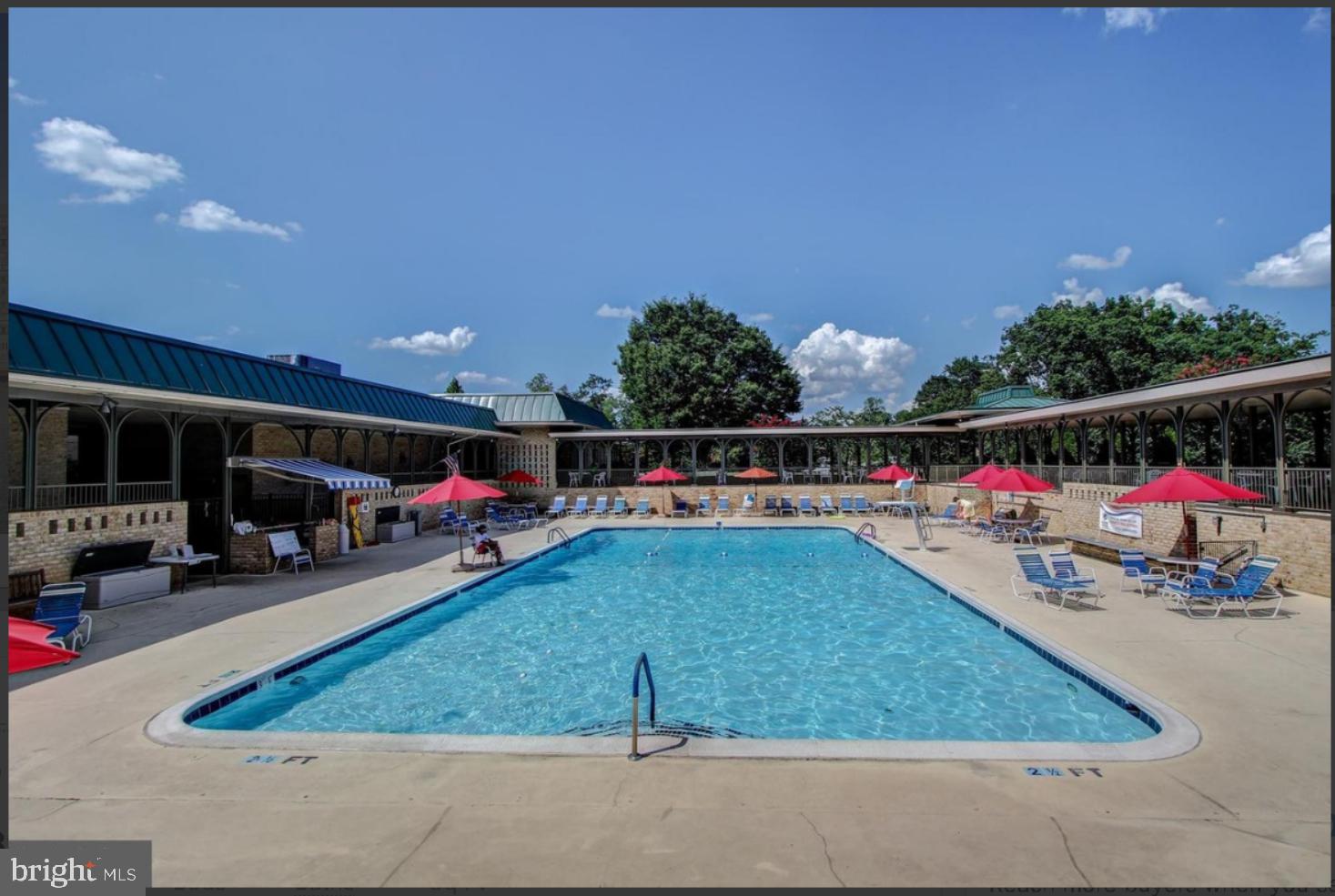 FAIRWAYS NORTH - Residential