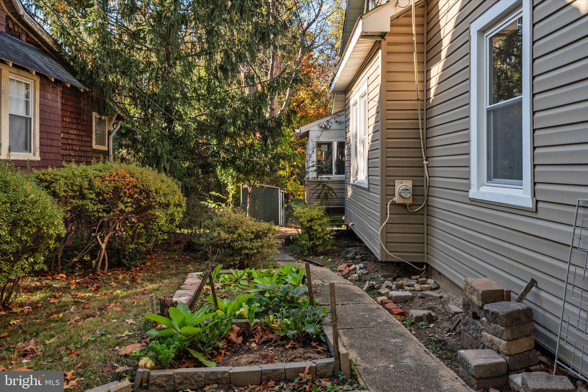 LINTHICUM HEIGHTS - Residential