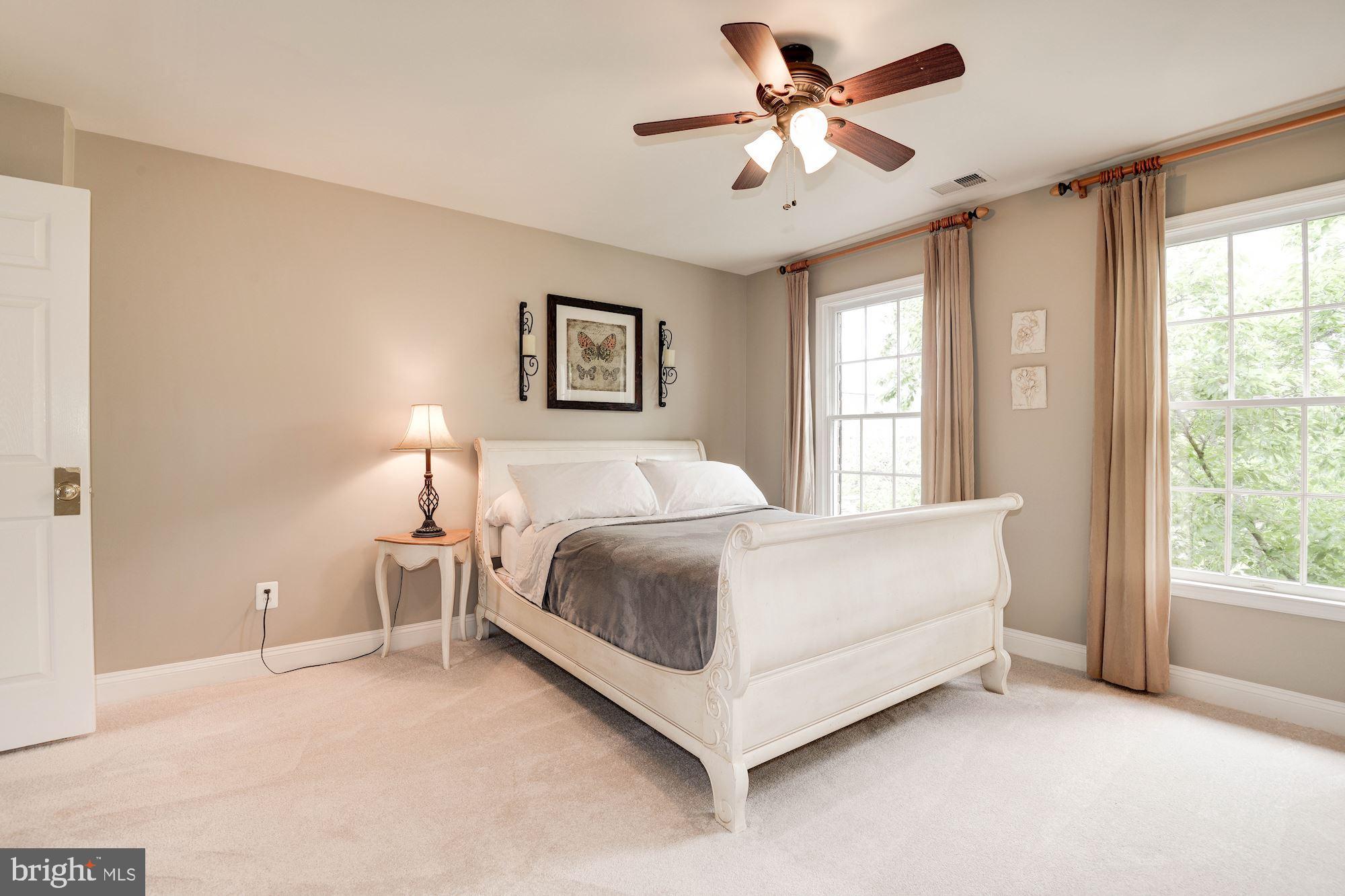 BELMONT COUNTRY CLUB - Residential