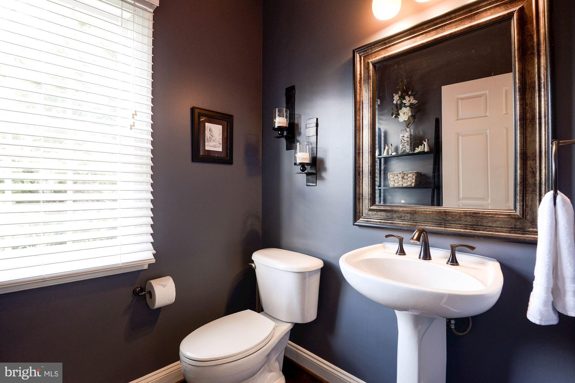 BELMONT COUNTRY CLUB - Residential