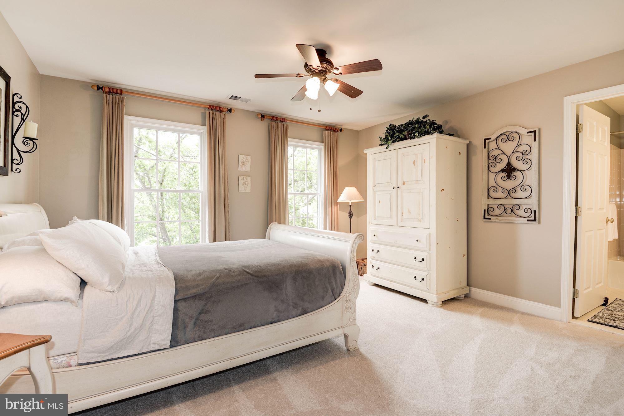 BELMONT COUNTRY CLUB - Residential