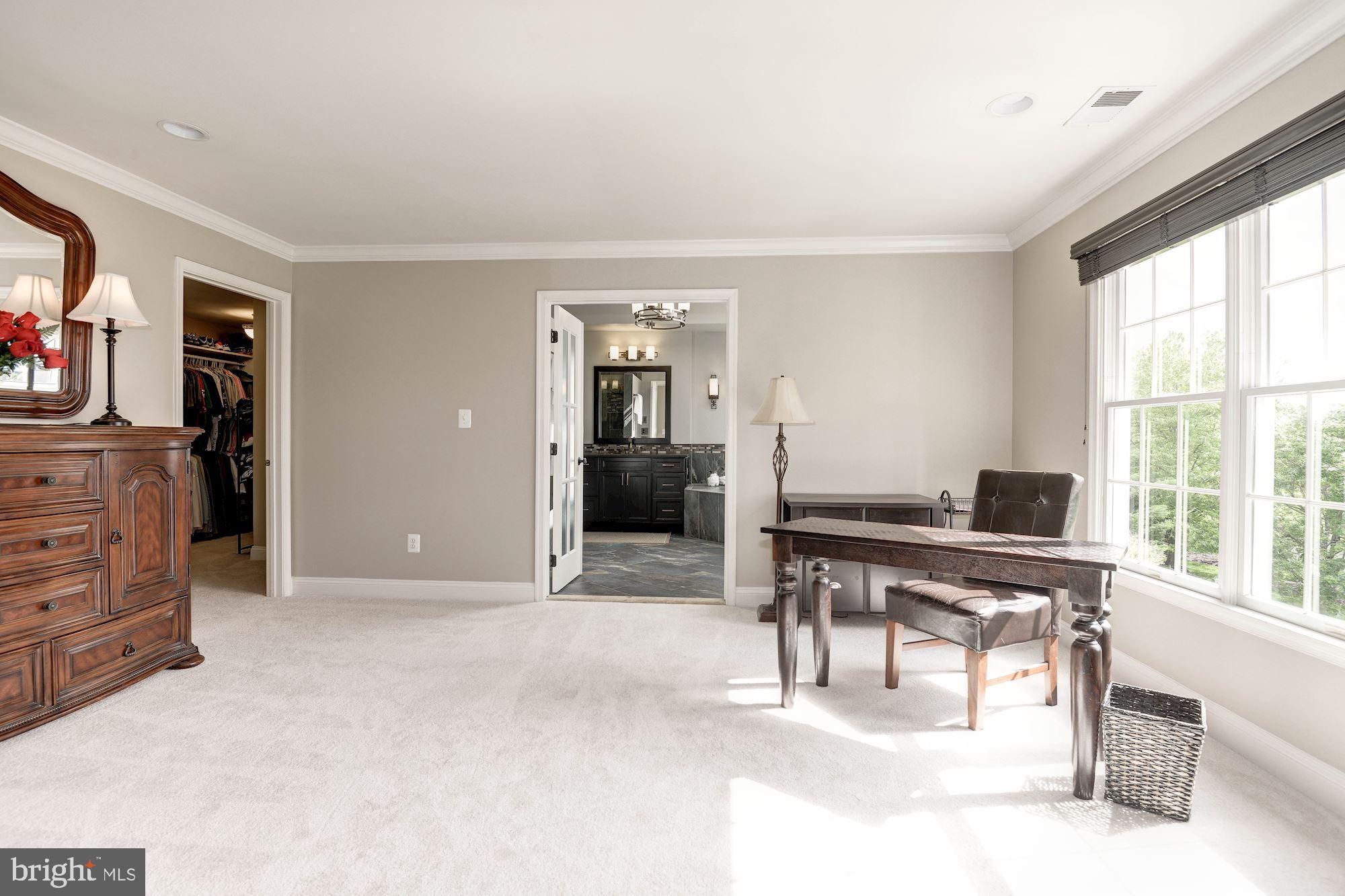 BELMONT COUNTRY CLUB - Residential