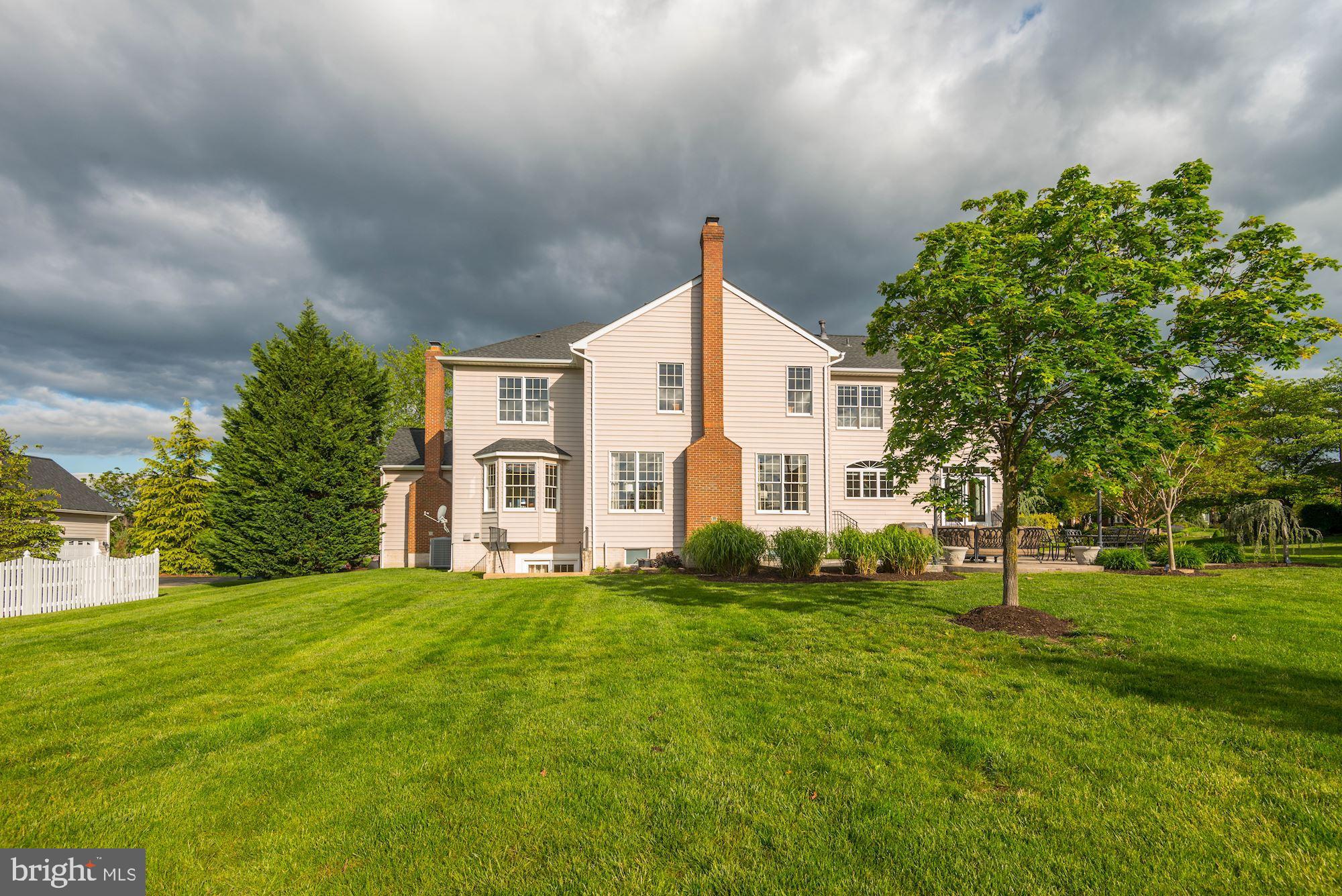 BELMONT COUNTRY CLUB - Residential