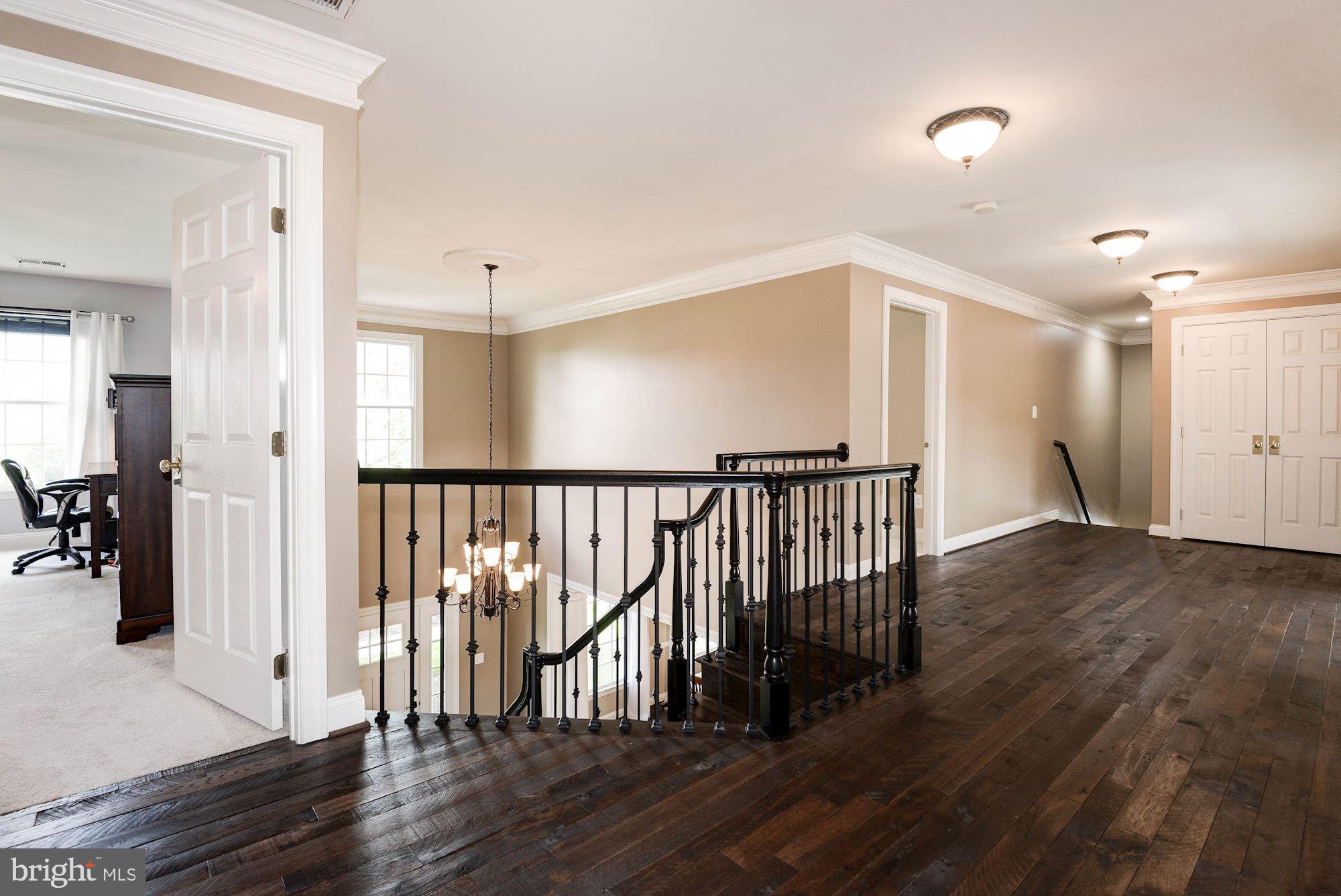 BELMONT COUNTRY CLUB - Residential