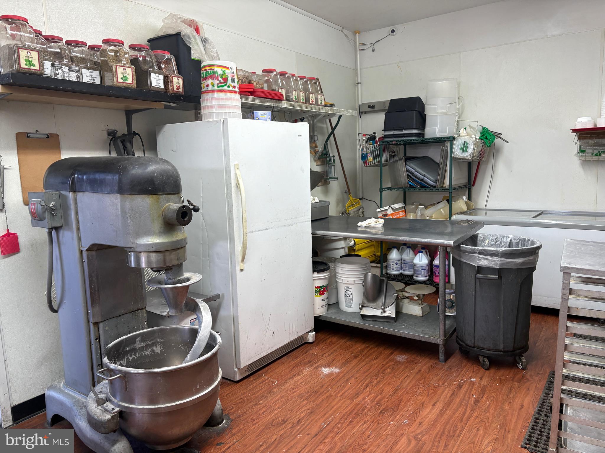 TEMPLE UNIVERSITY - Commercial Lease