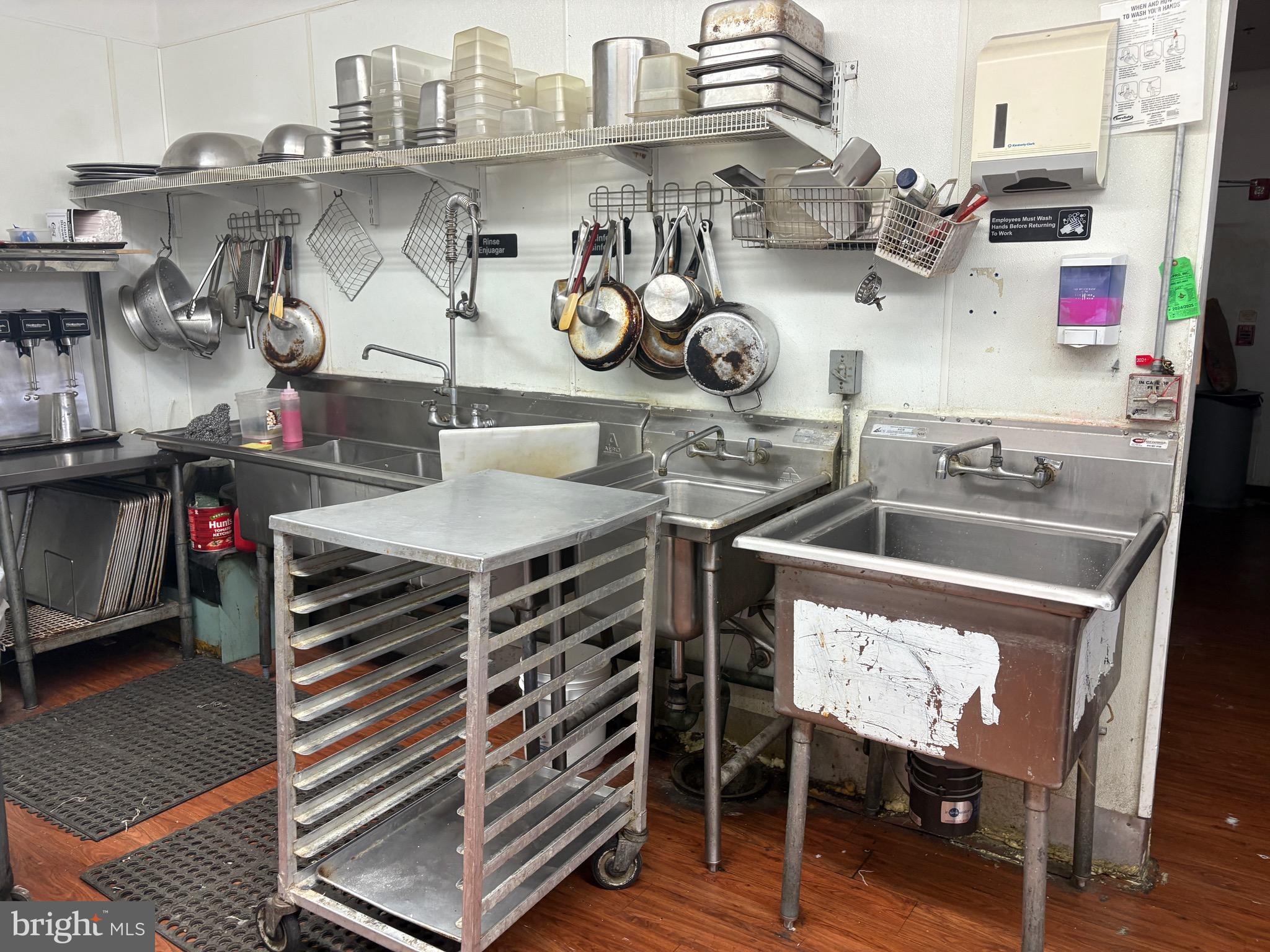 TEMPLE UNIVERSITY - Commercial Lease