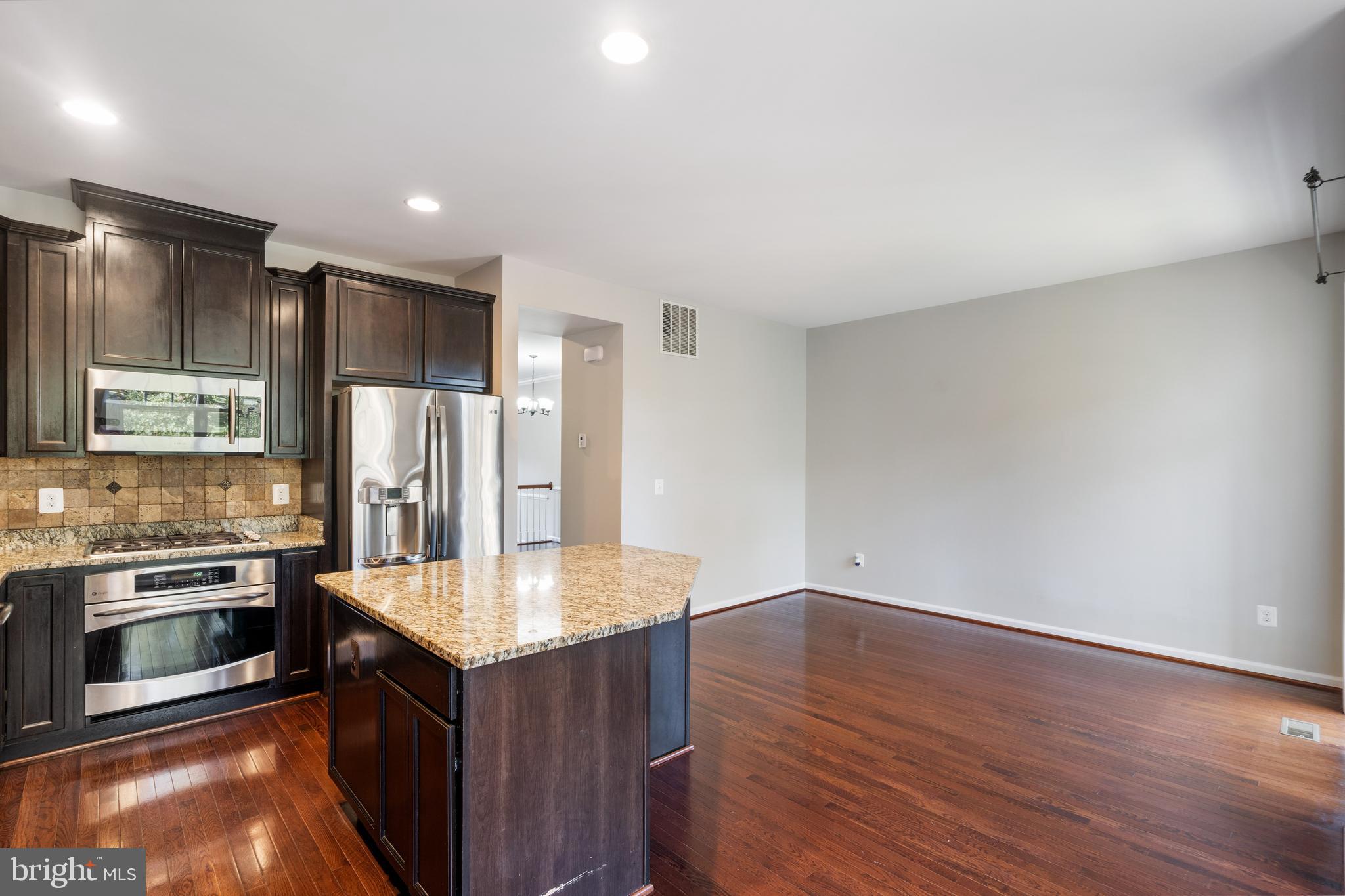 WOODSTREAM - Residential Lease