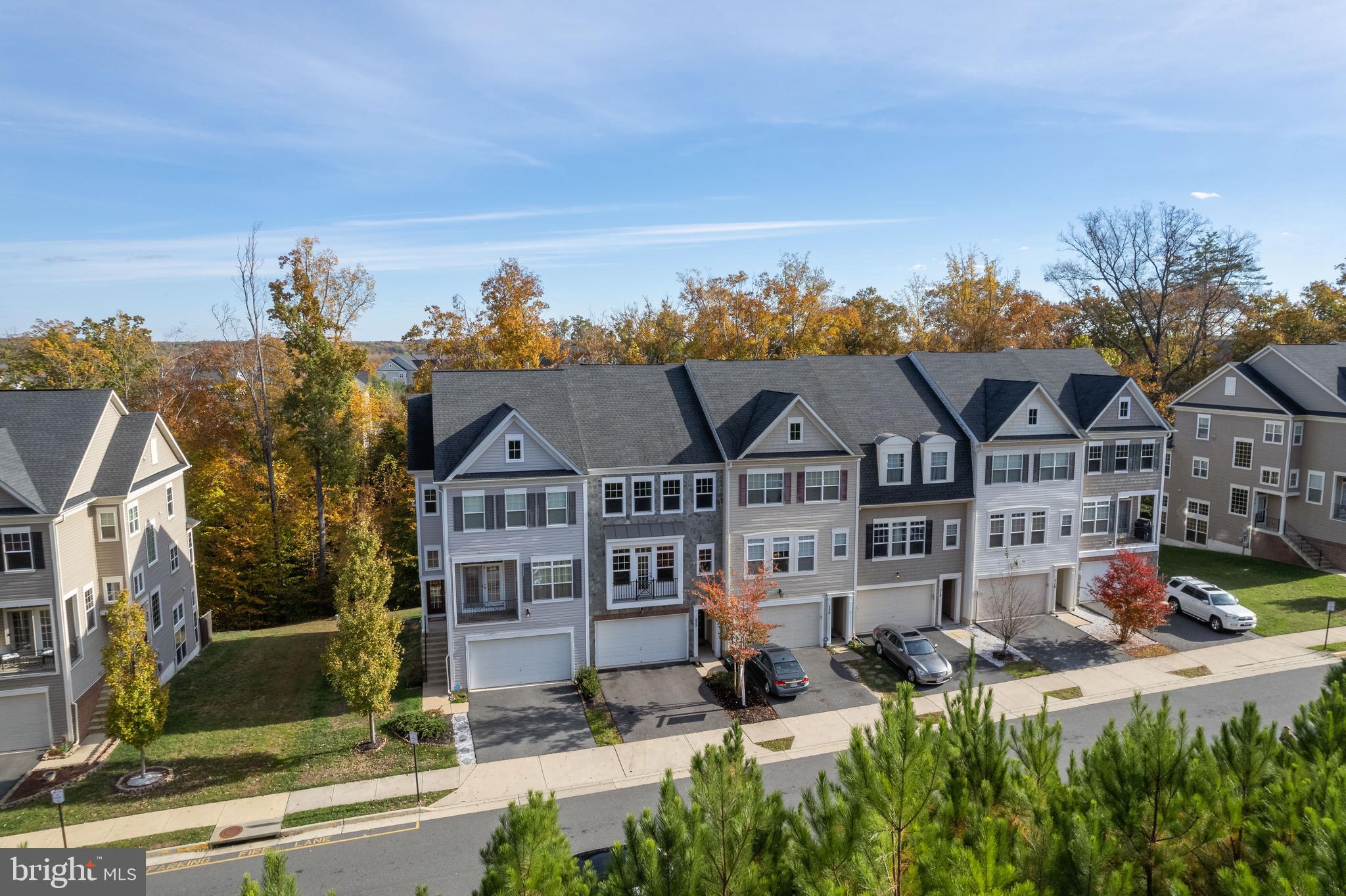 WOODSTREAM - Residential Lease