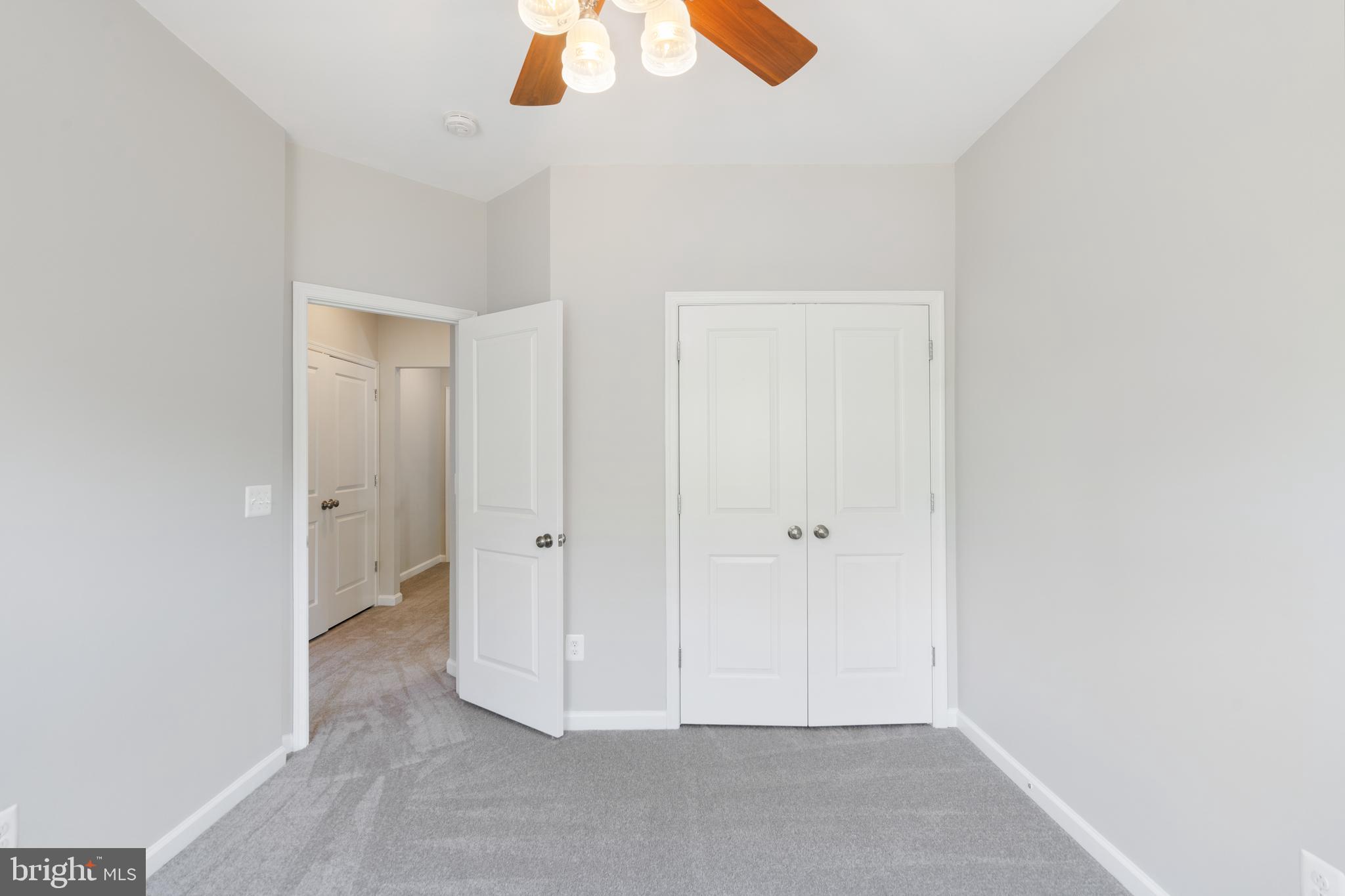 WOODSTREAM - Residential Lease