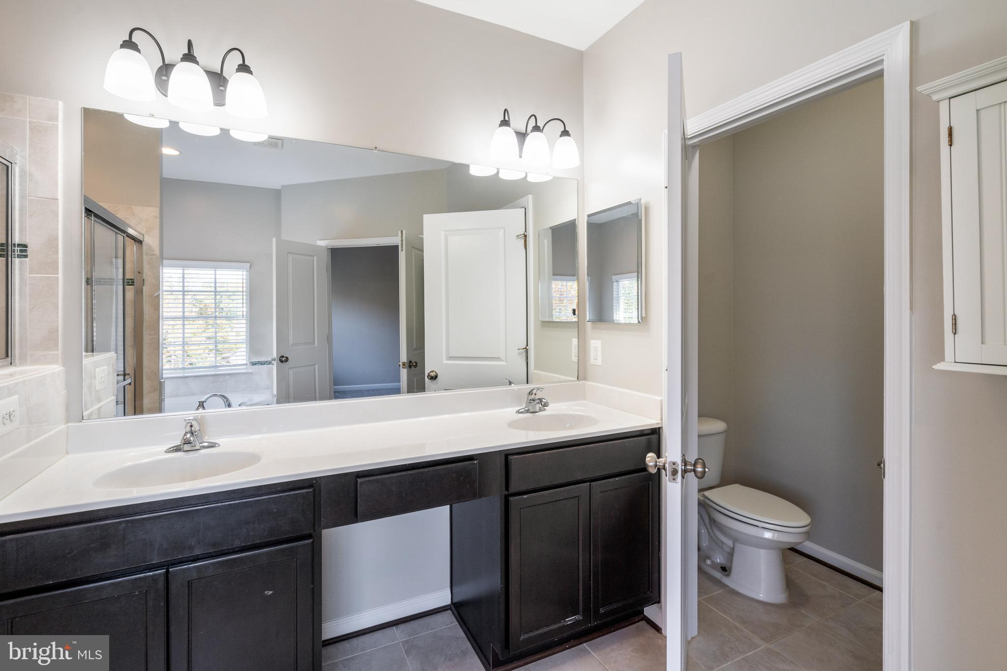 WOODSTREAM - Residential Lease