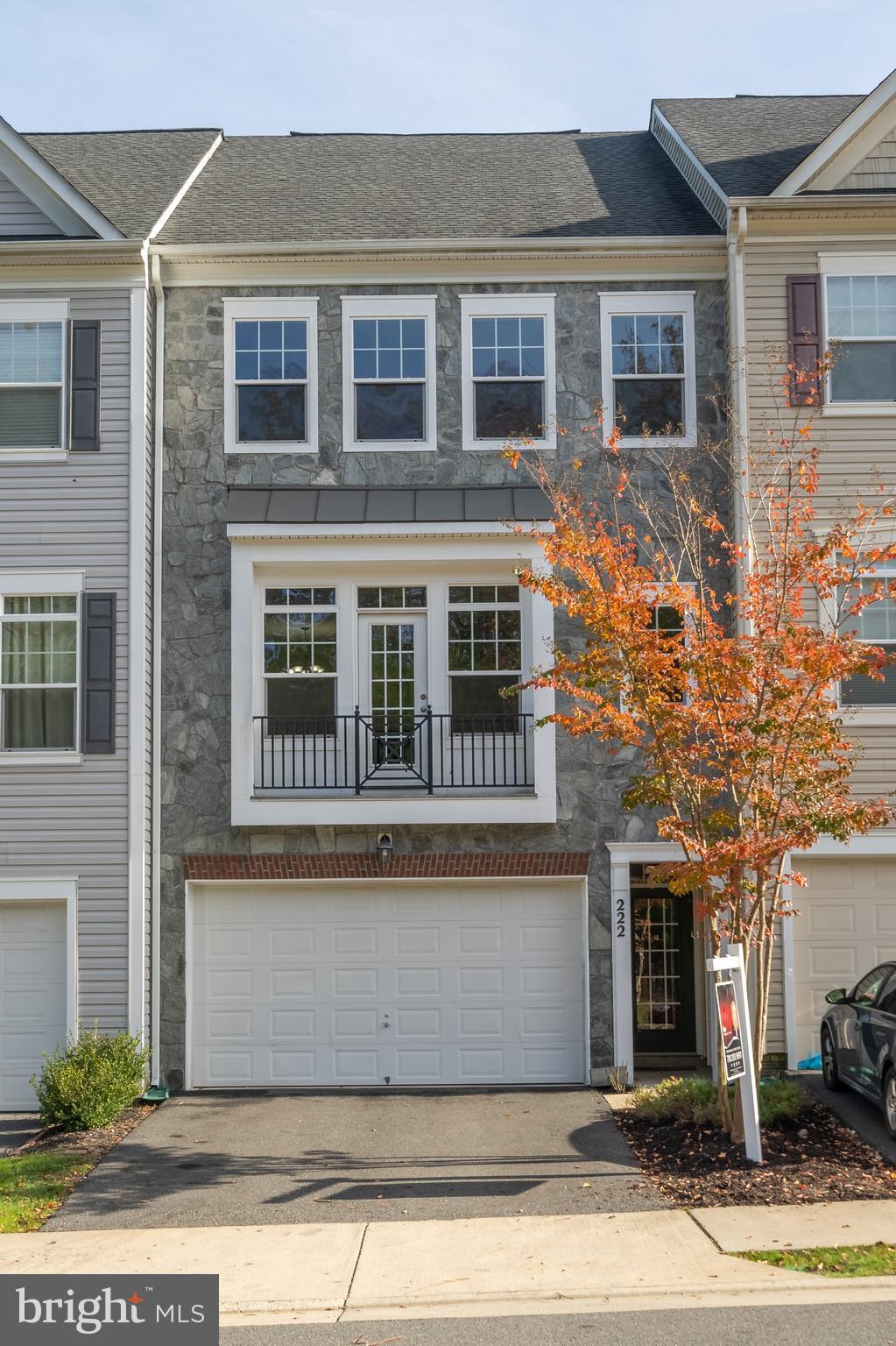 WOODSTREAM - Residential Lease