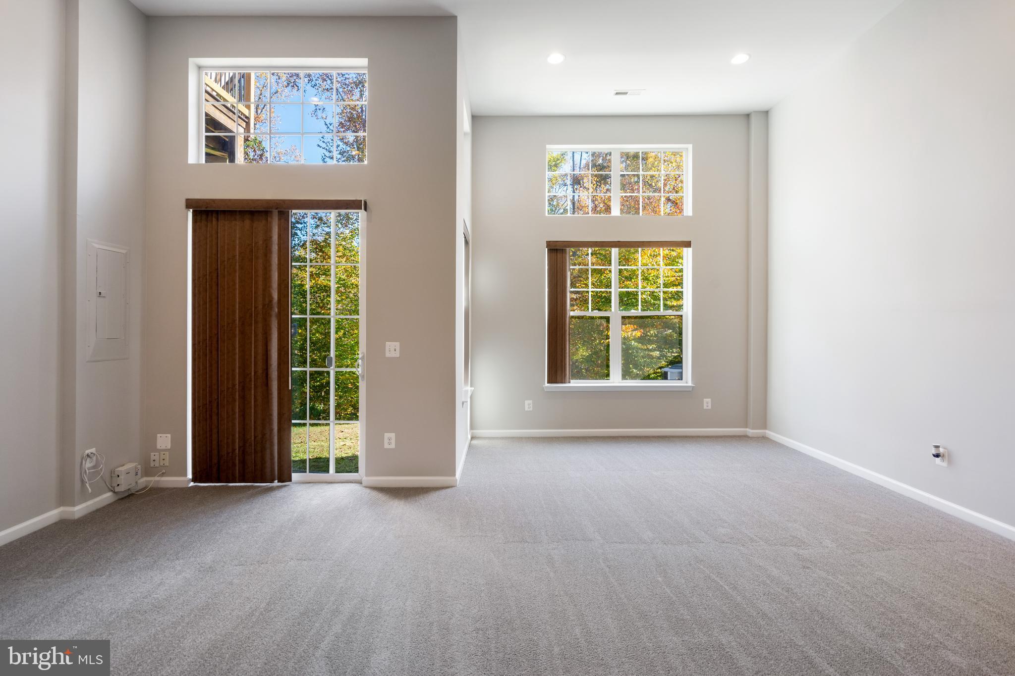 WOODSTREAM - Residential Lease