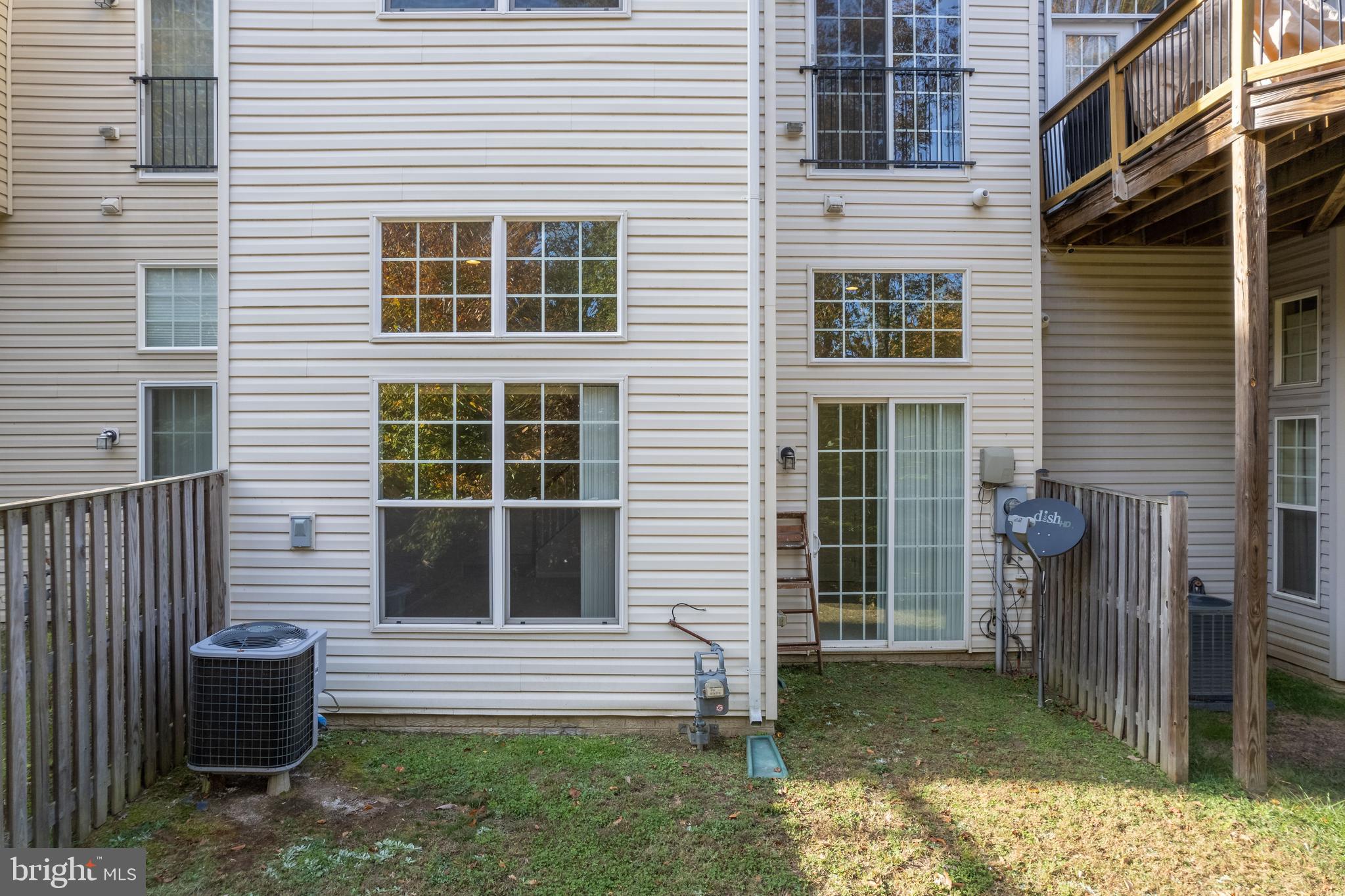 WOODSTREAM - Residential Lease