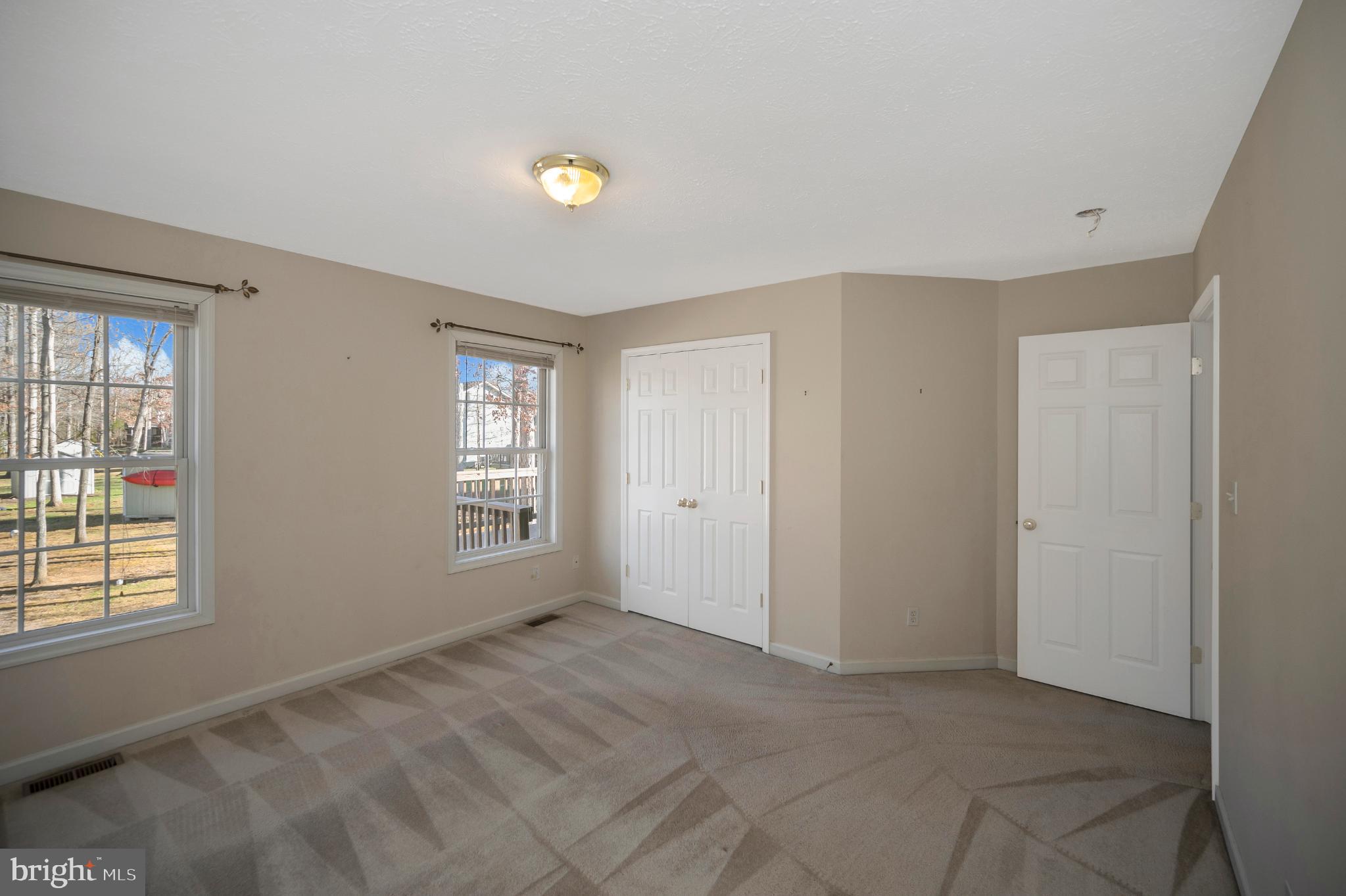 LAKE OF THE WOODS - Residential